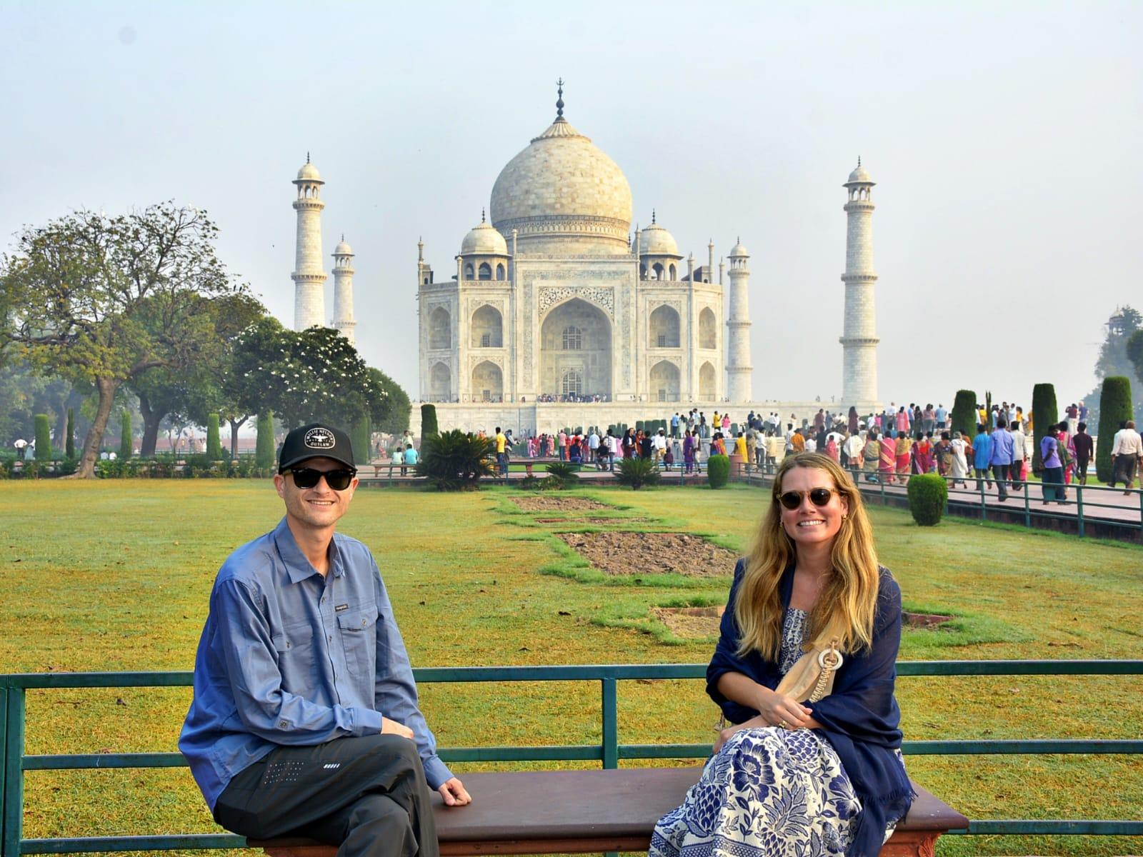 Agra Private Tour: Taj Mahal & Agra Fort with Skip-the-Line Entry