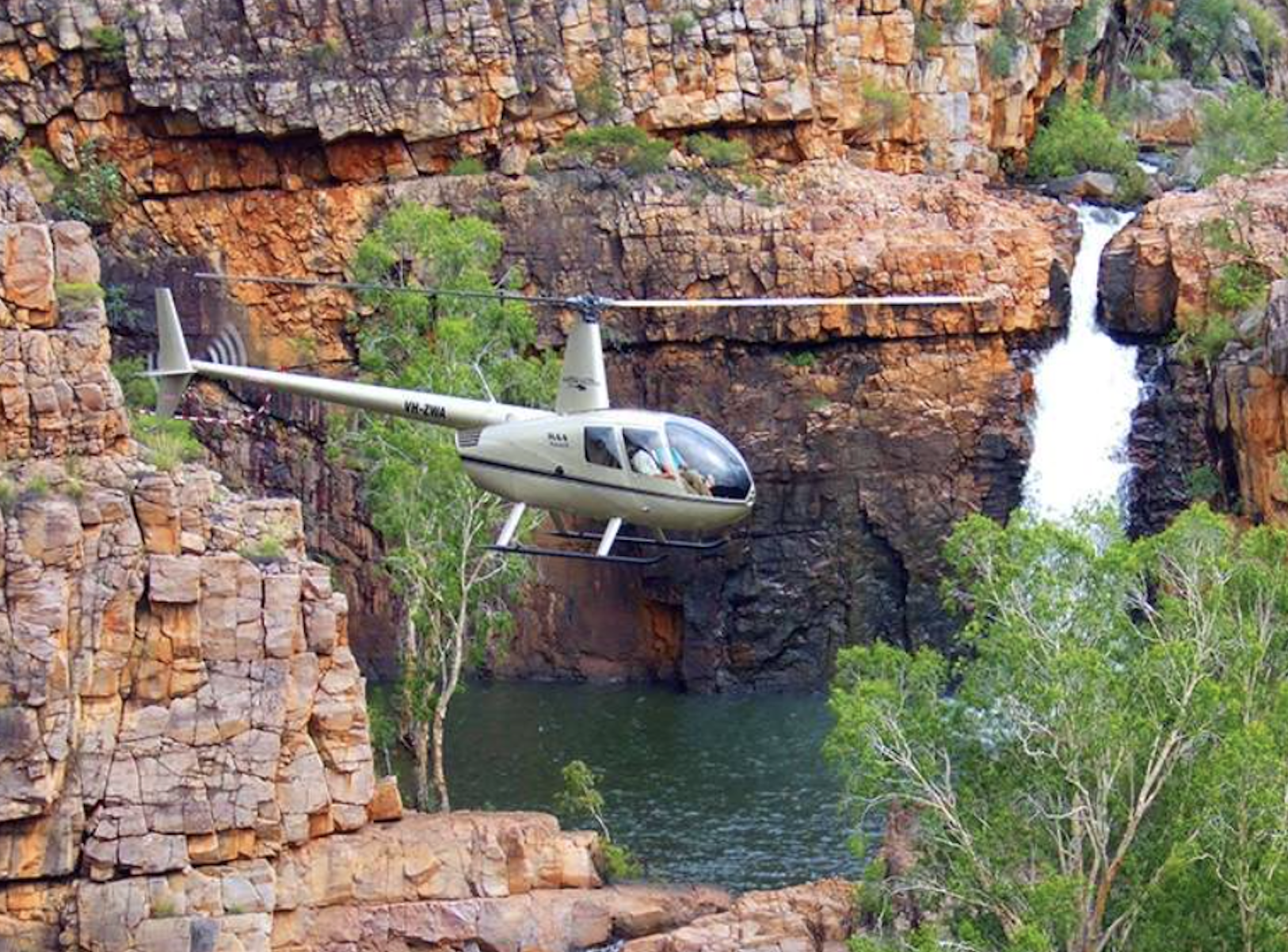 Katherine Gorge Flight & Cruise from Darwin