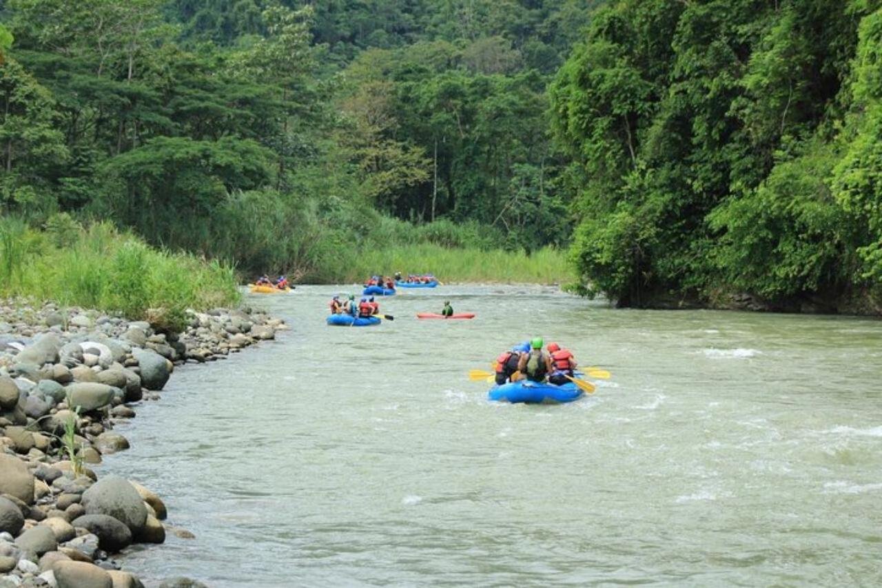 Costa Rica white water rafting on the Balsa and Pacuare rivers — rafting photo 4