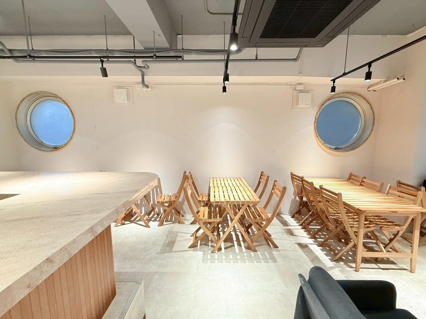 京都マッスルバー入場チケット：木屋町ナイトライフショー