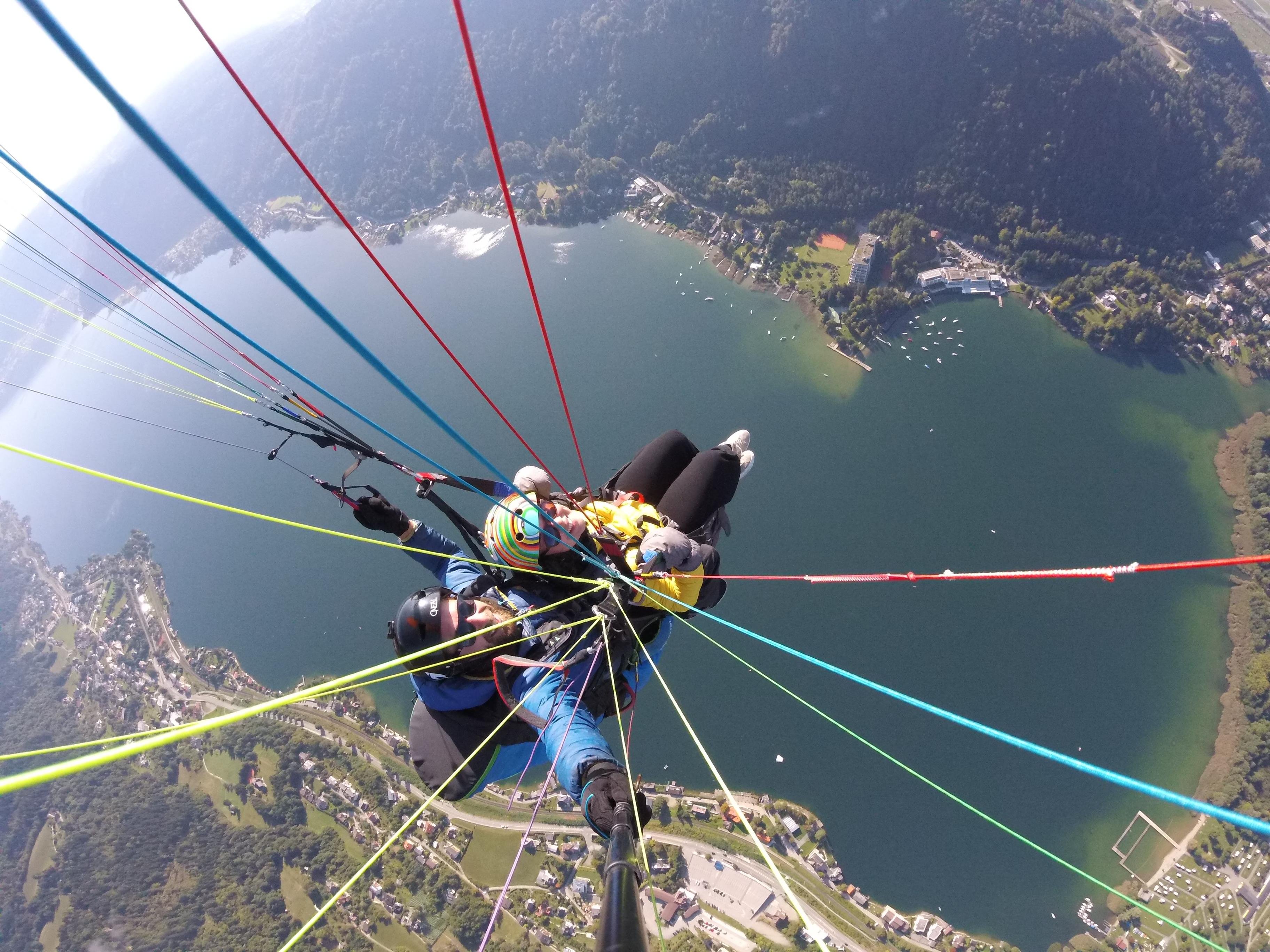 Tandem Paragliding Over Lake Ossiach