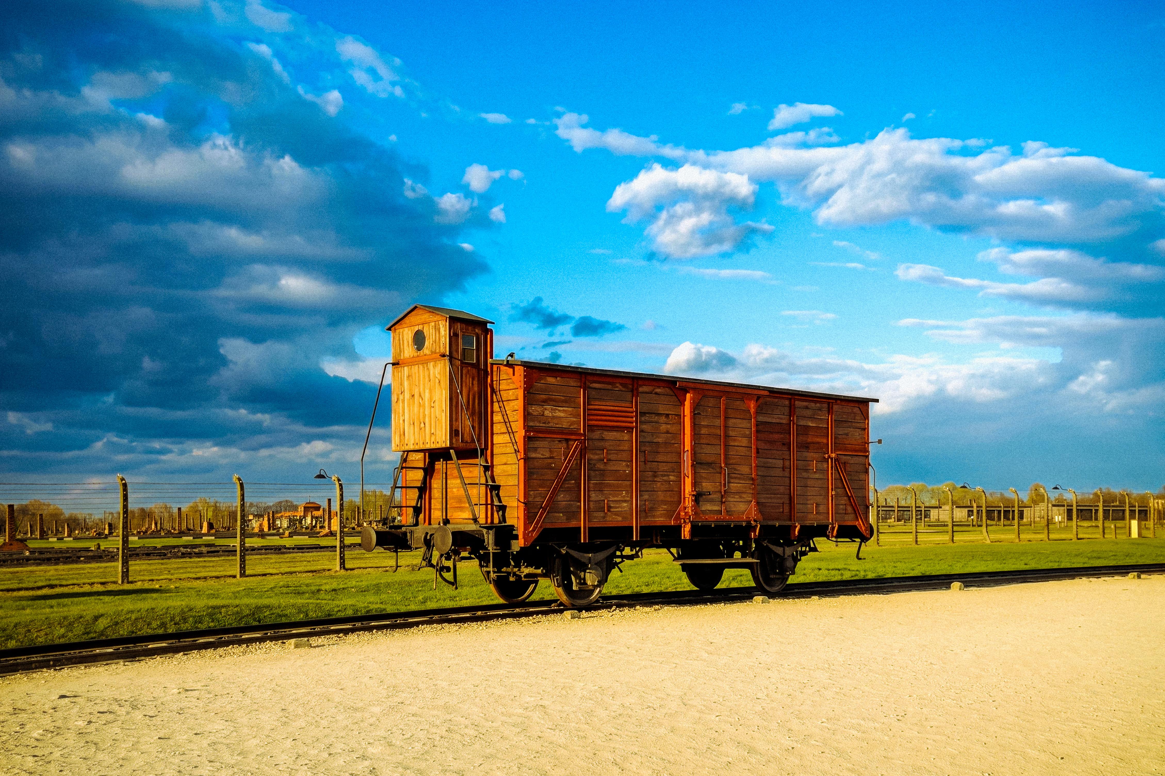 Krakow Former Ghetto & Auschwitz-Birkenau Full-Day Memorial Tour