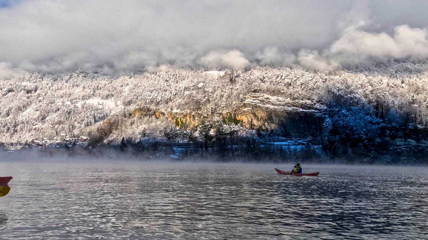 Small-Group Winter Kayaking on Lake Brienz
