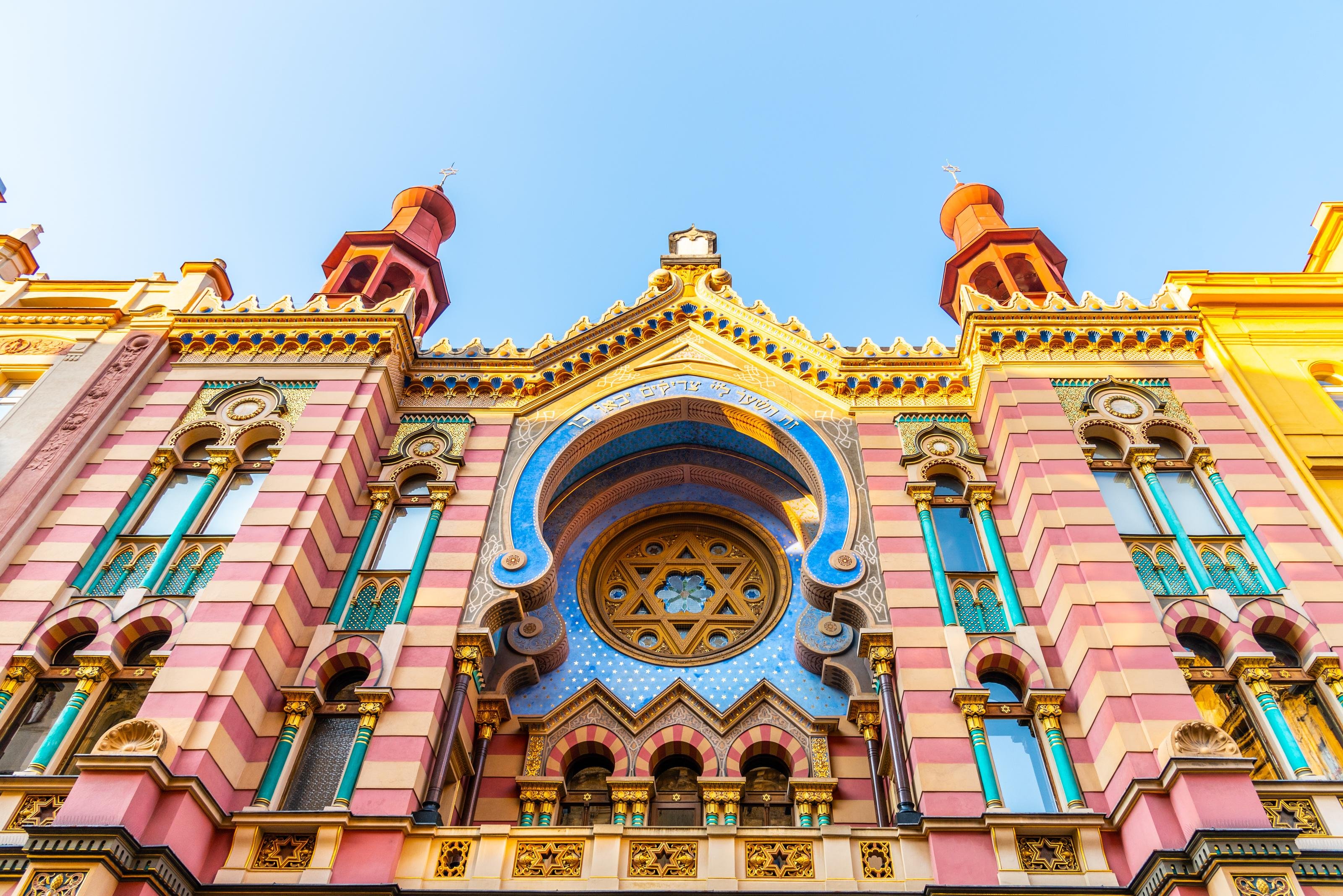 Jewish Heritage Walking Tour with Historian