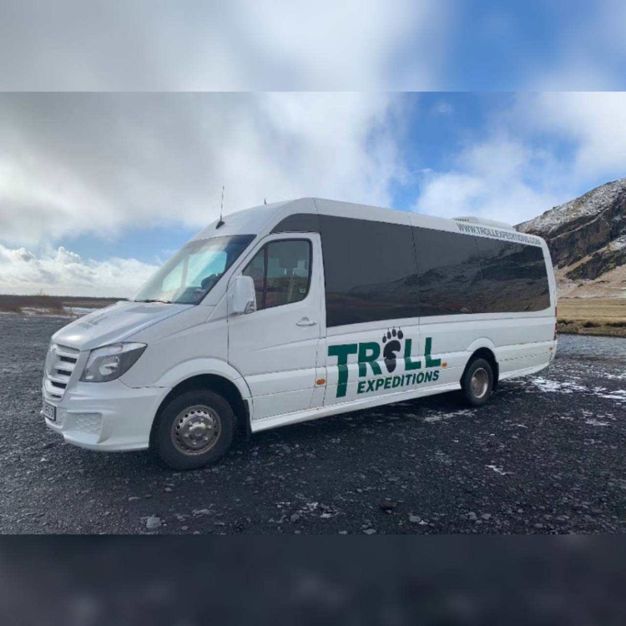Katla Ice Cave & South Coast Super-Jeep Expedition