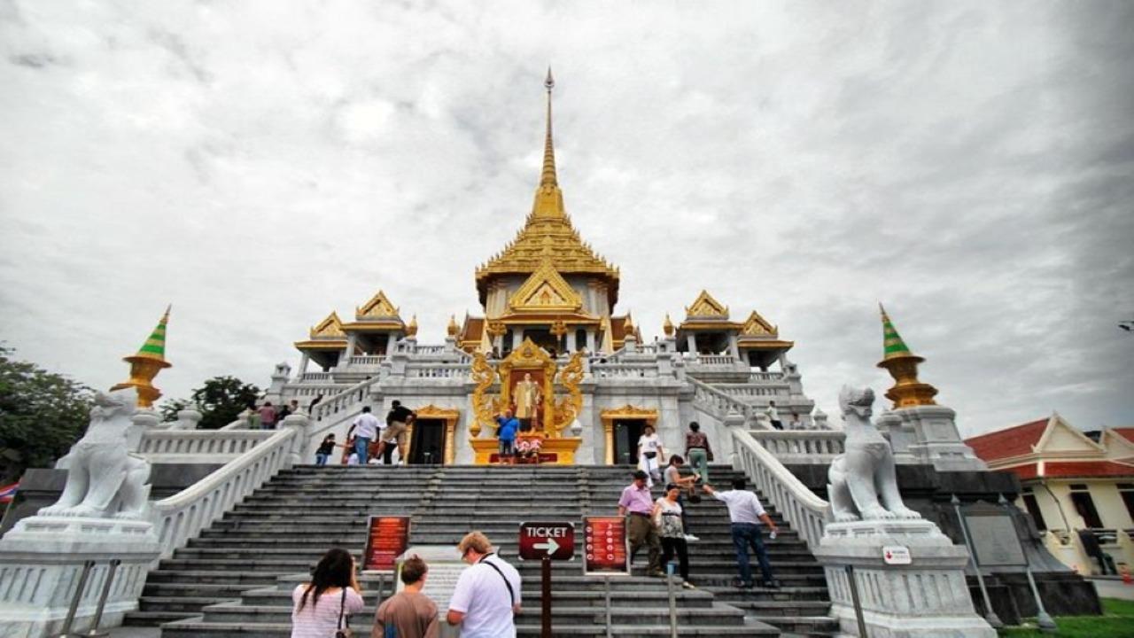 Bangkok VIP Shore Excursion from Laem Chabang with Thai Massage