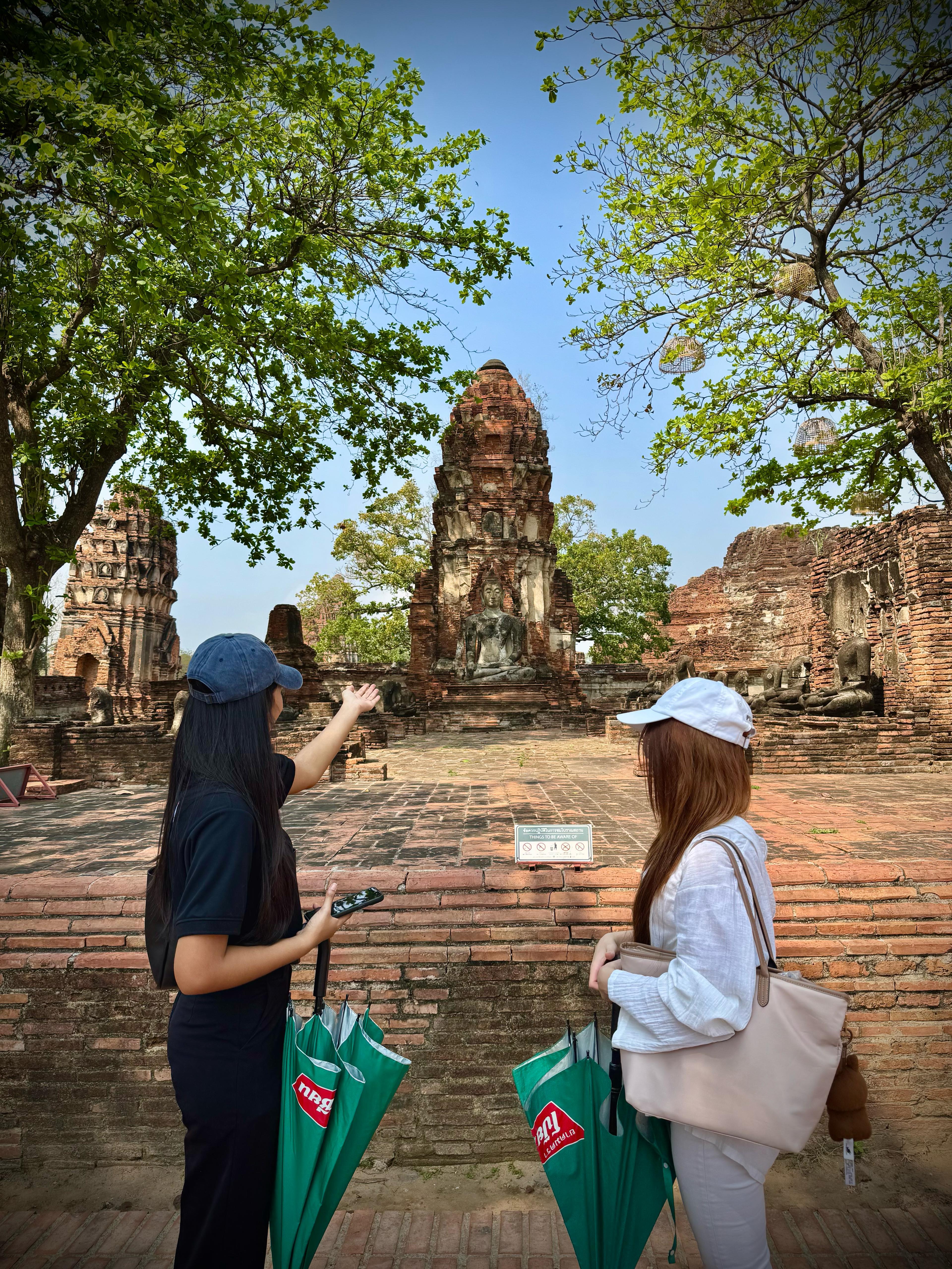 Bangkok to Ayutthaya Day Trip with Boat Ride & Temple Tickets
