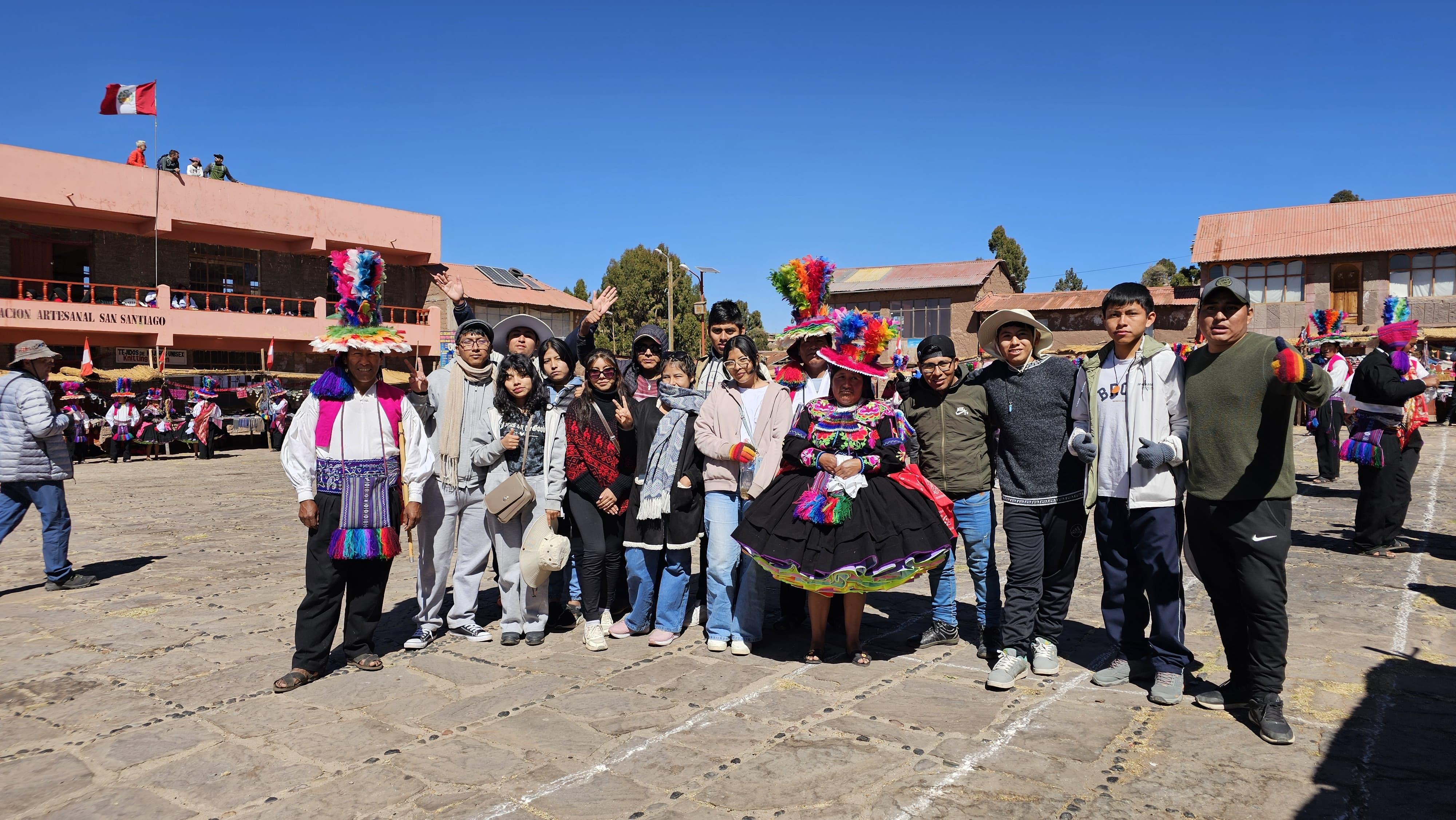 Full-Day Lake Titicaca Speedboat Tour: Uros & Taquile