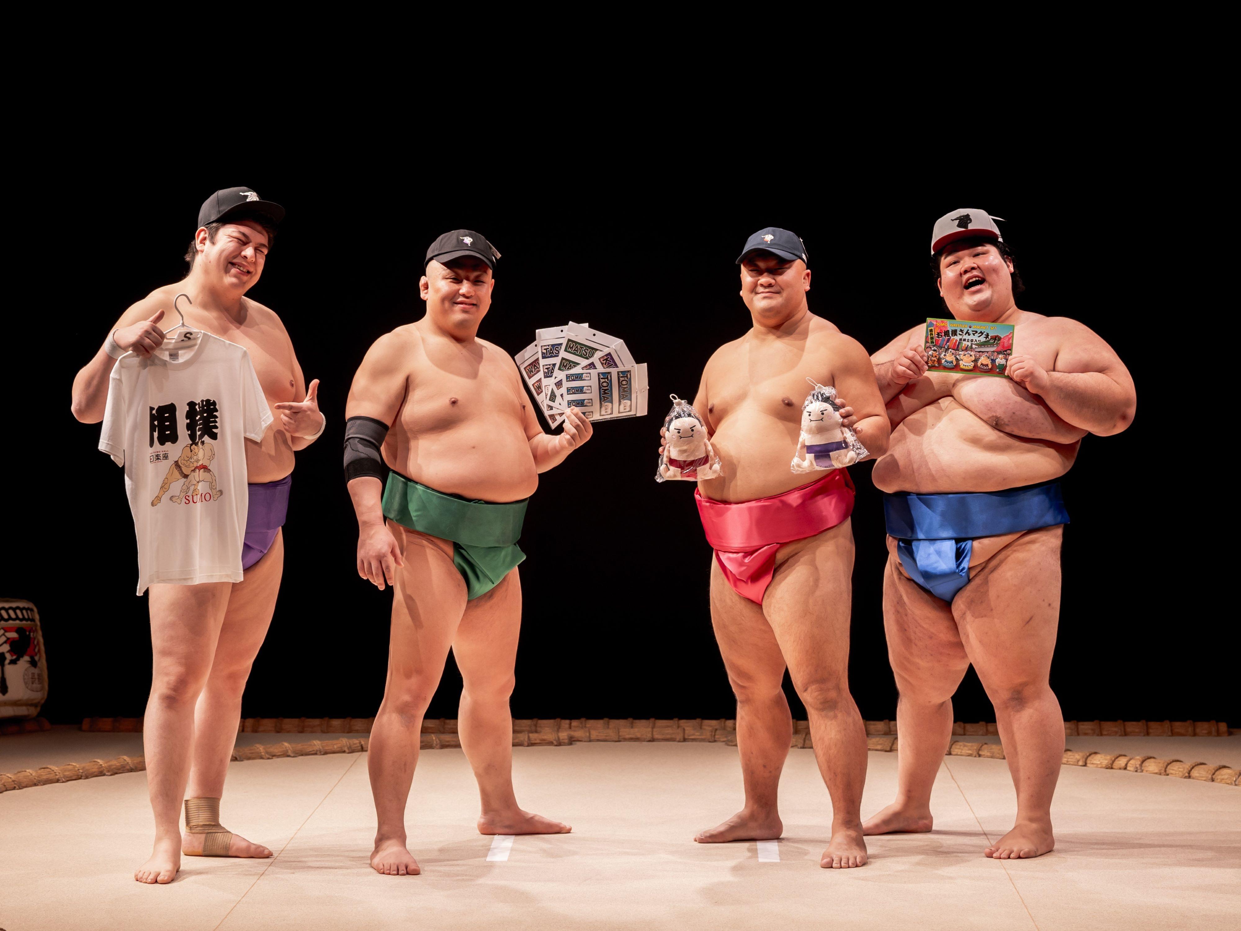Sumo Performance and Dining Experience at Osaka's Hirakuza Hall