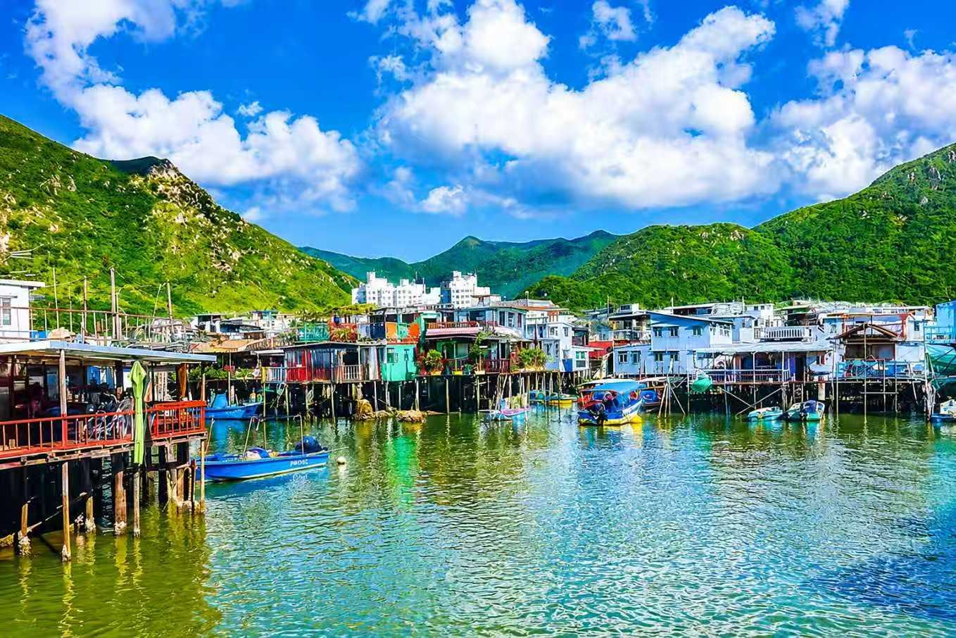 Tai O Waterways & Stilt Village Boat Experience
