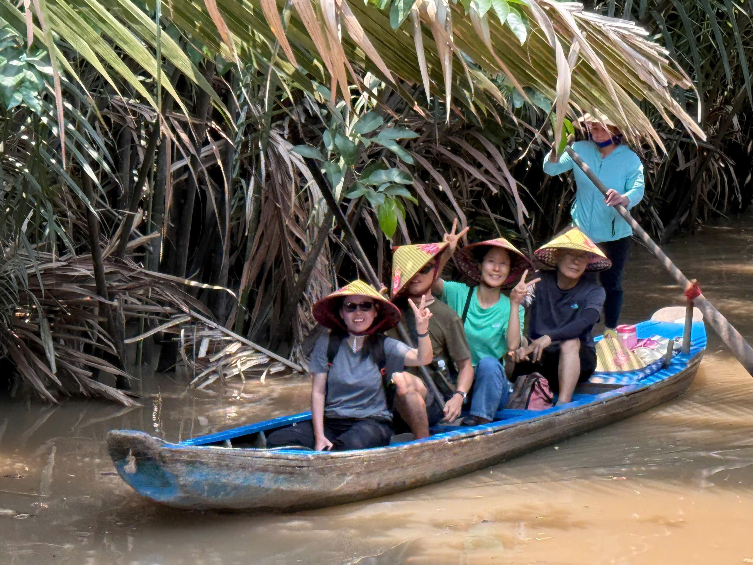 2-Day Mekong Delta Adventure & Cai Rang Market