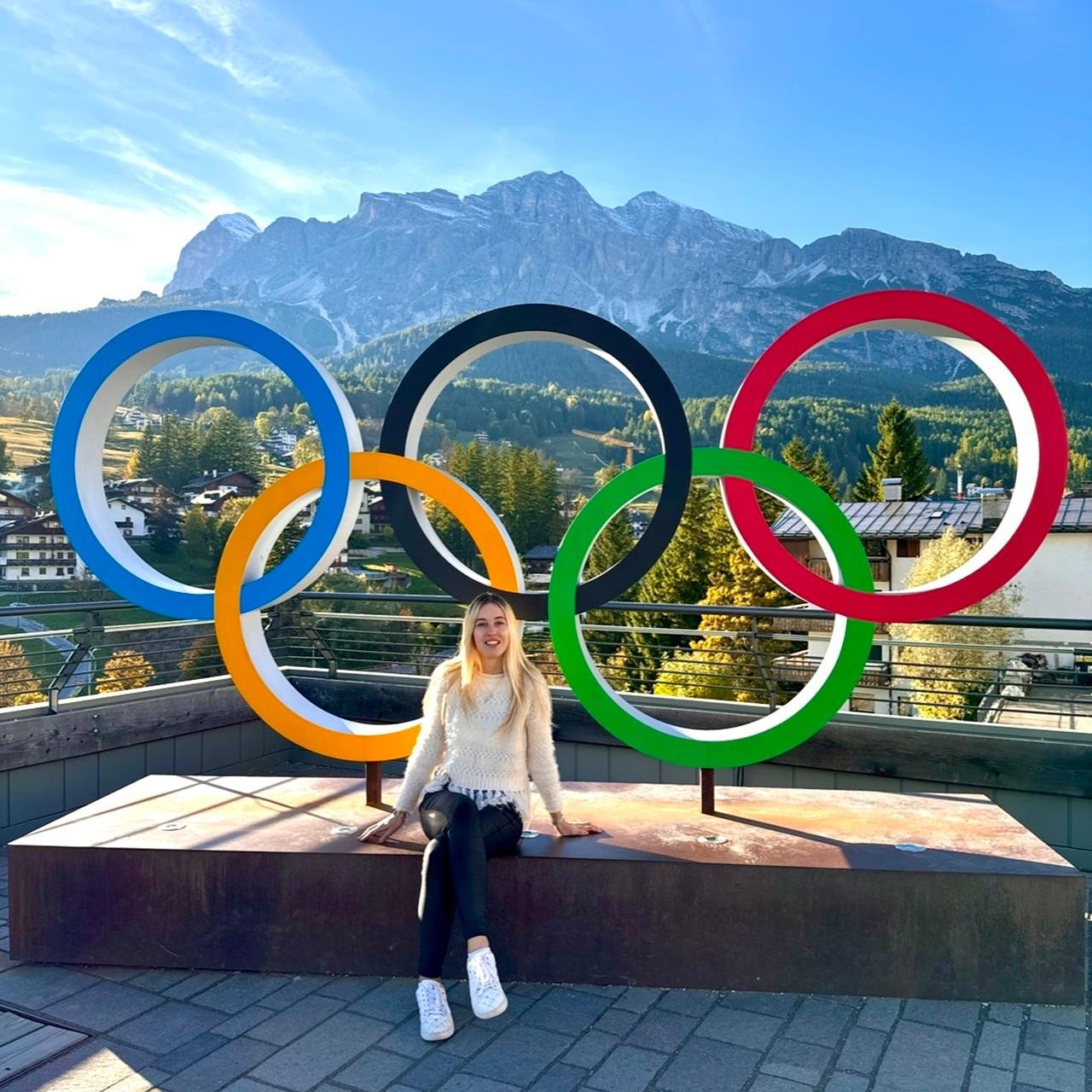 Dolomites Day Trip from Venice: Cortina & Two Lakes