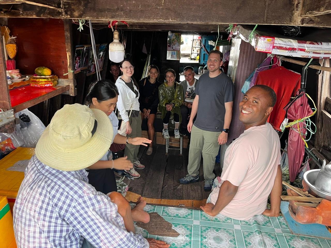 Mekong Delta Day Trip: Cai Rang Floating Market & Cồn Sơn Islet