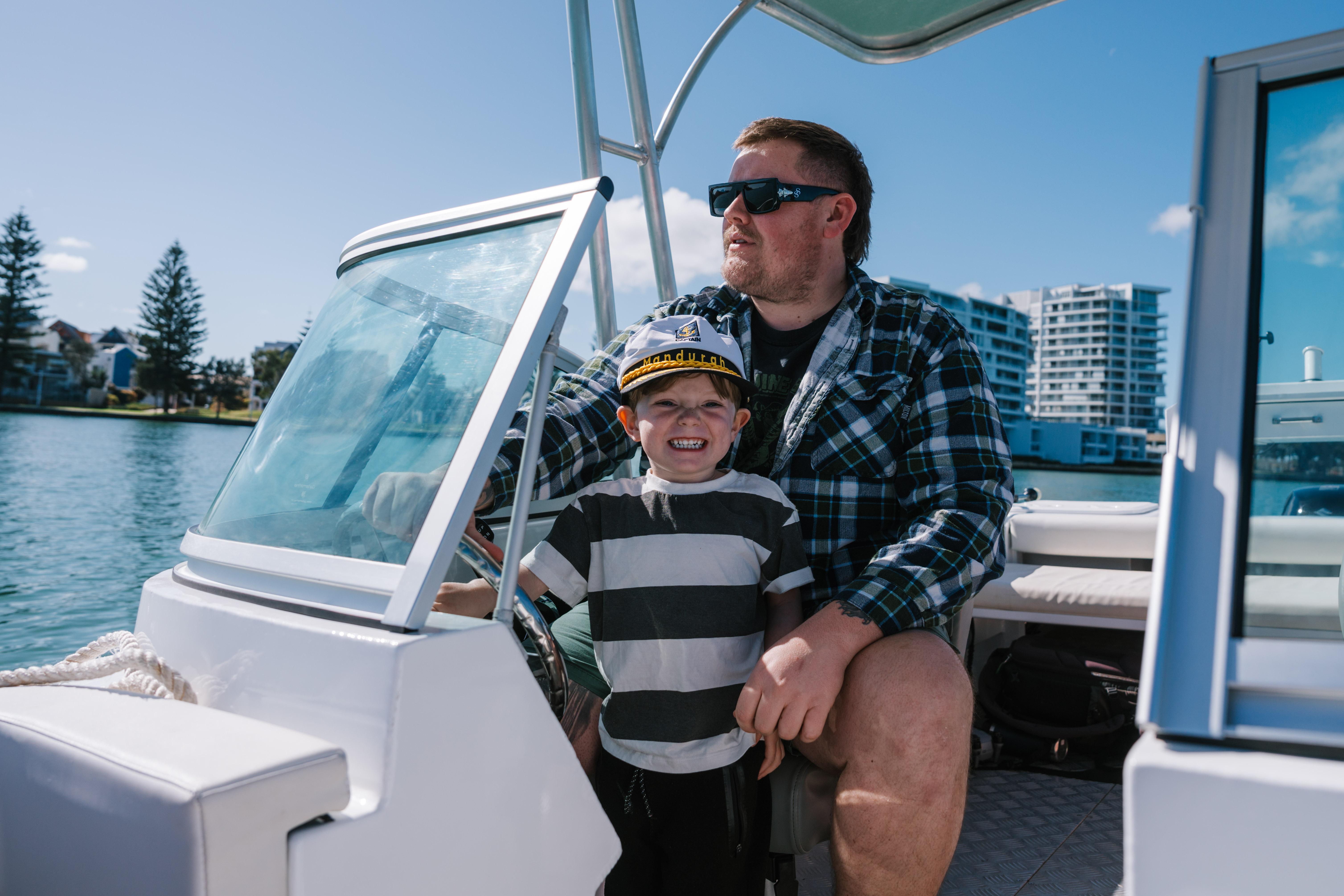 Mandurah Self-Drive Bowrider Boat Rental