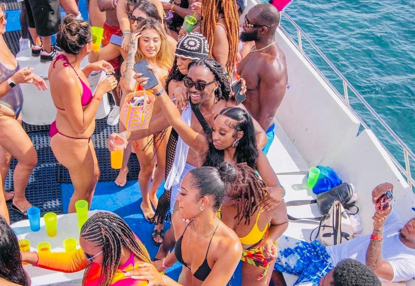 King of Kings VIP Hip-Hop Party Boat