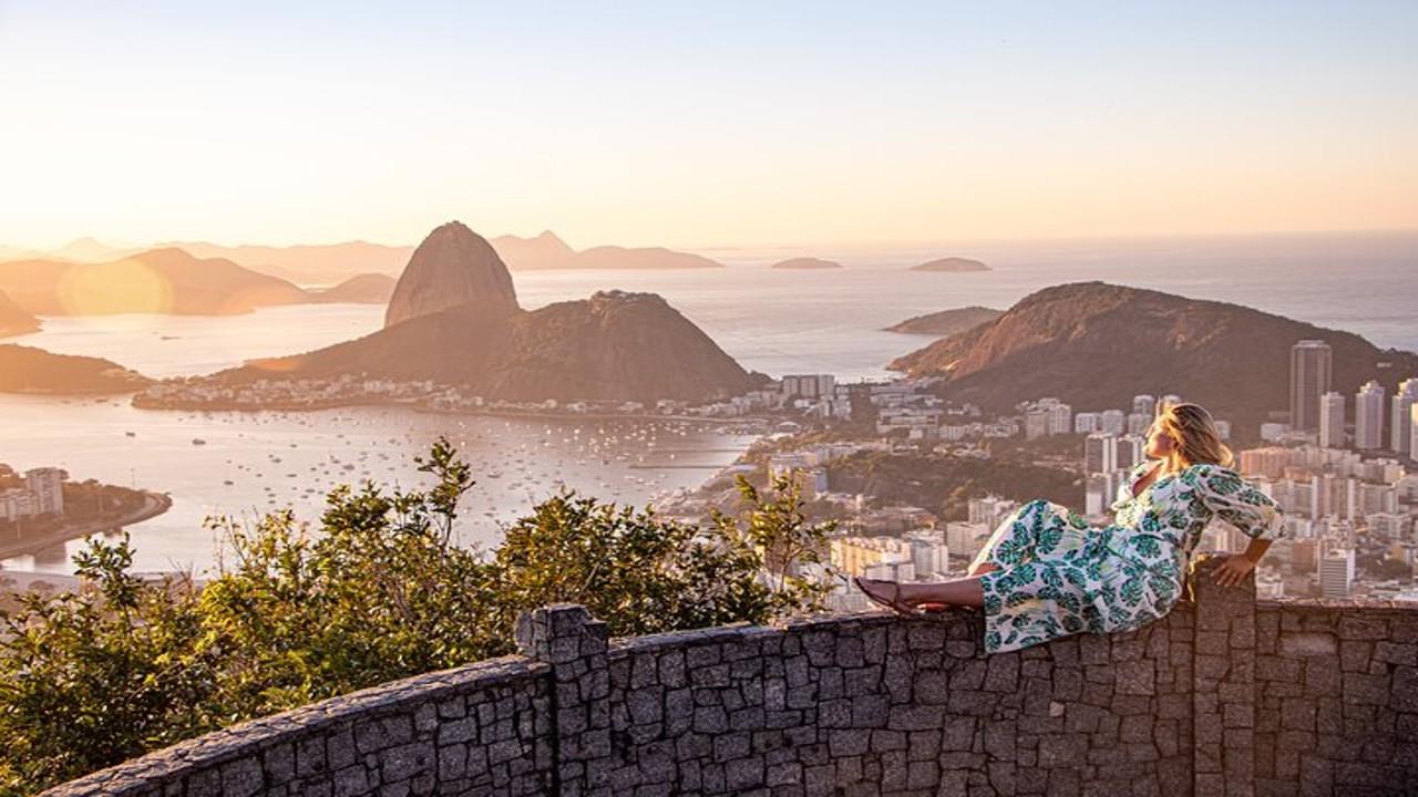 Rio de Janeiro: Sunrise Photography at Mirante Dona Marta