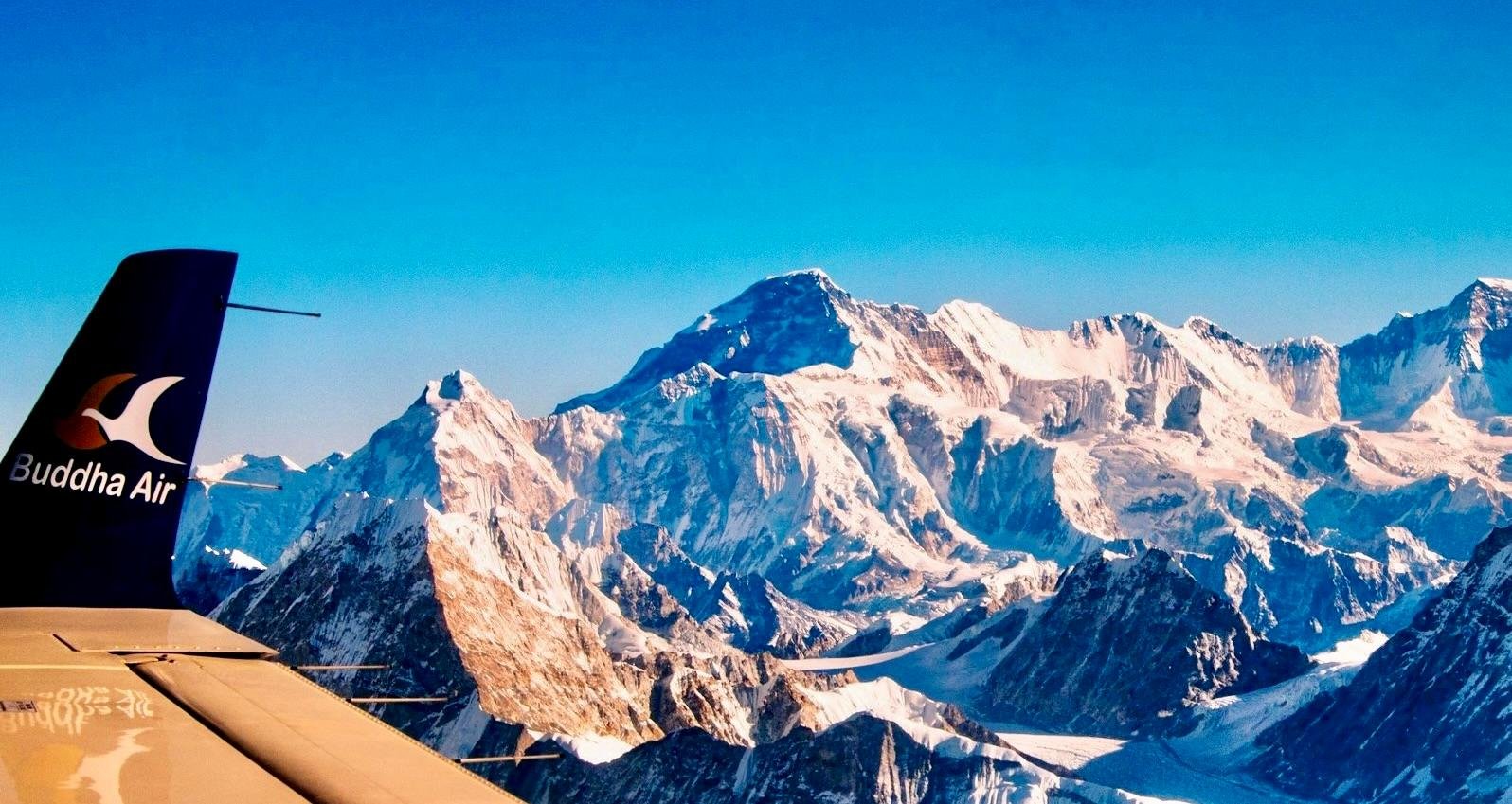 Kathmandu: Everest Scenic Flight or Helicopter Landing Tour