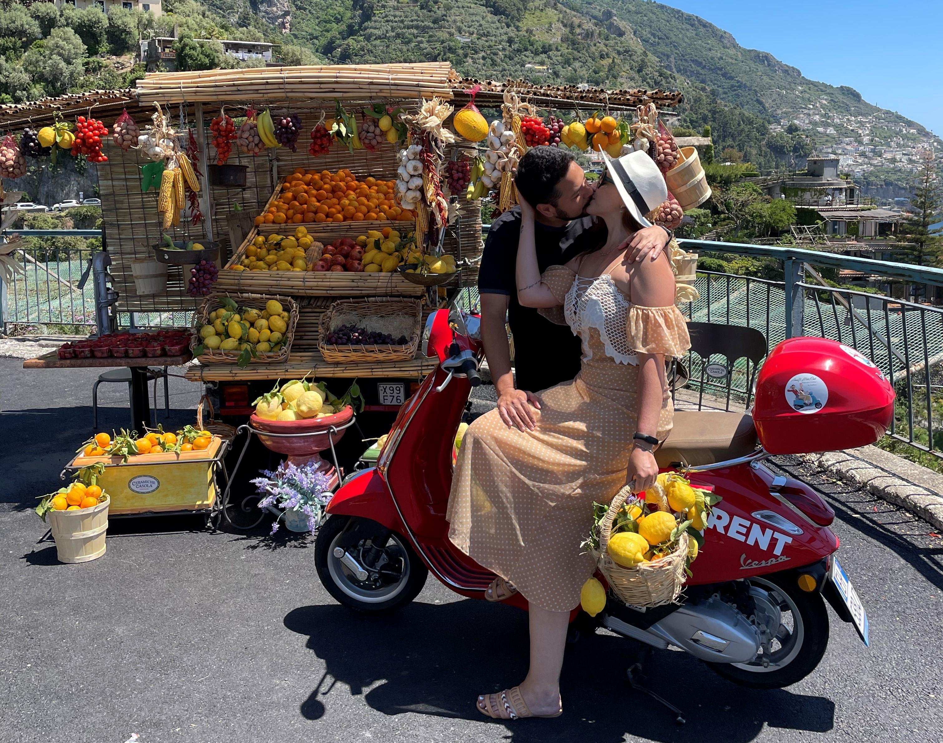 Amalfi Coast Vespa Adventure: Ravello, Positano & Beyond
