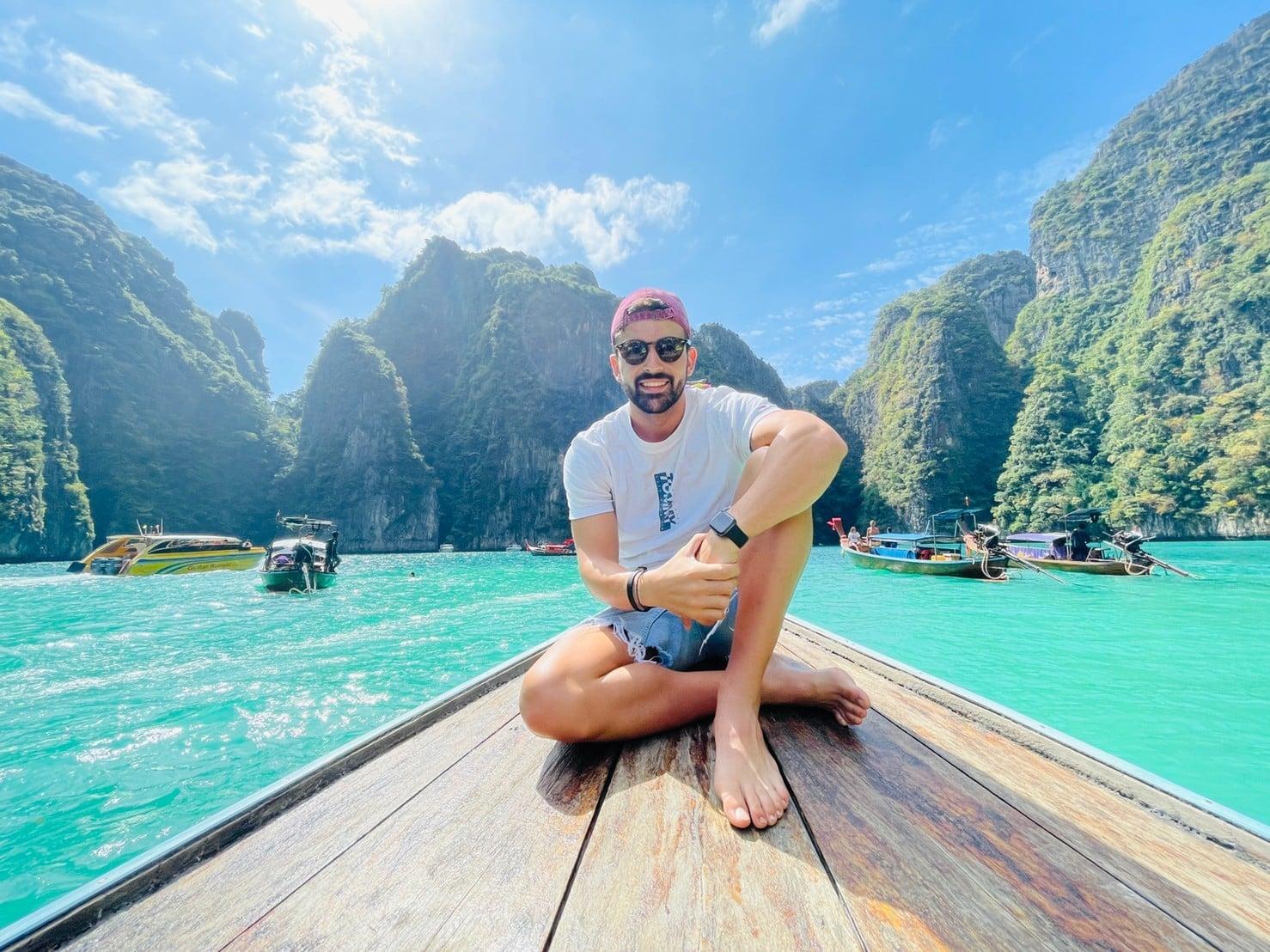 Phuket Phi Phi, Maya, and Khai Island Luxury Speedboat Tour
