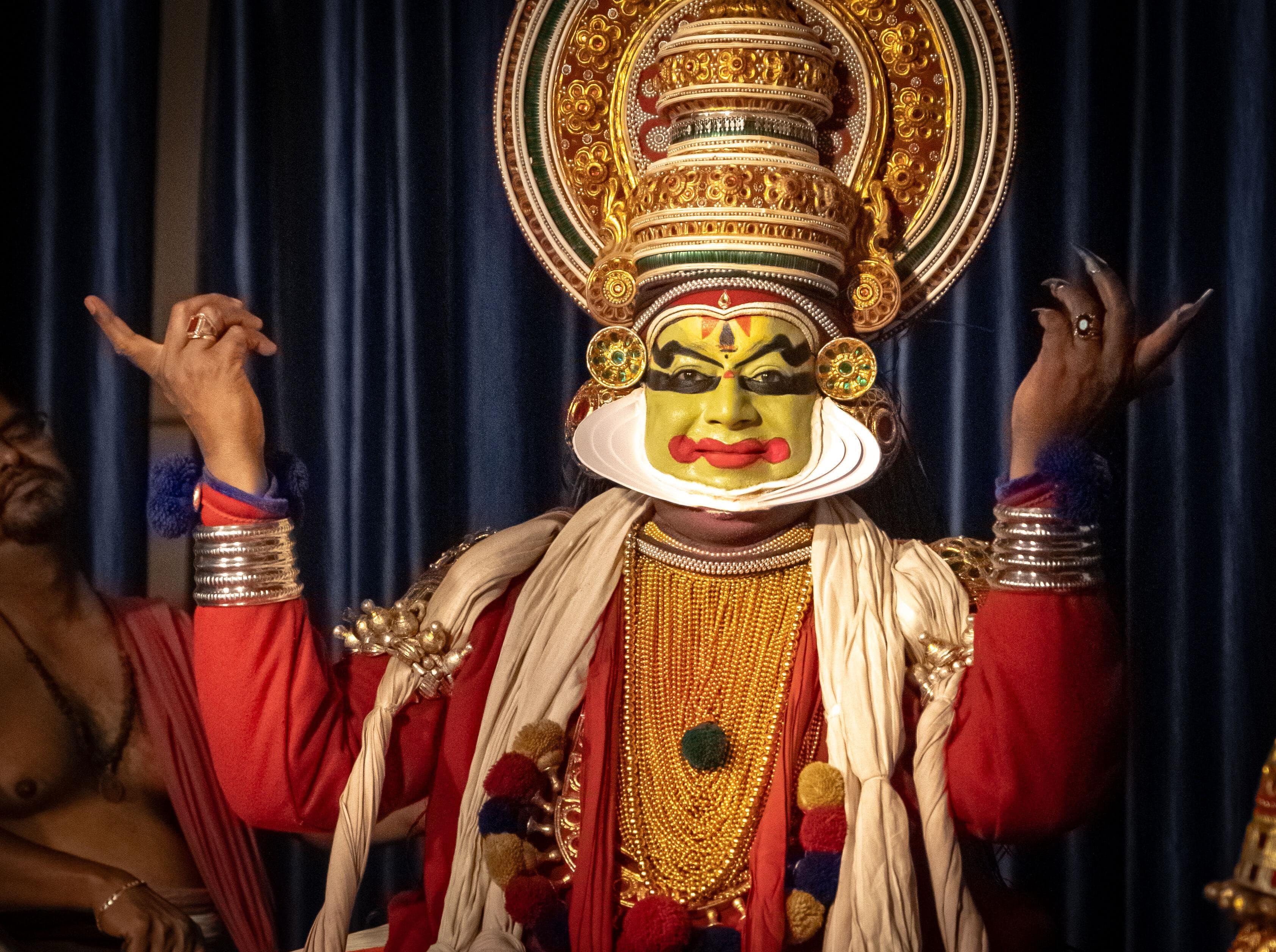 Kochi Evening Showcase: Kathakali, Theyyam, and Kalaripayattu