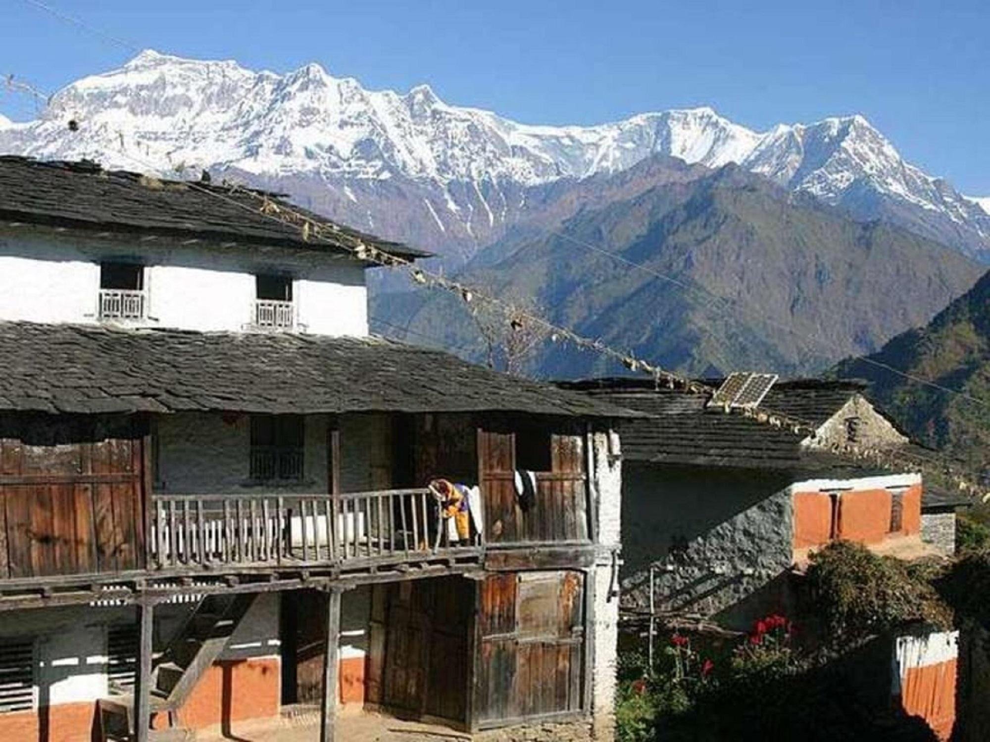 Annapurna Foothills Day Hike from Pokhara with Transfers
