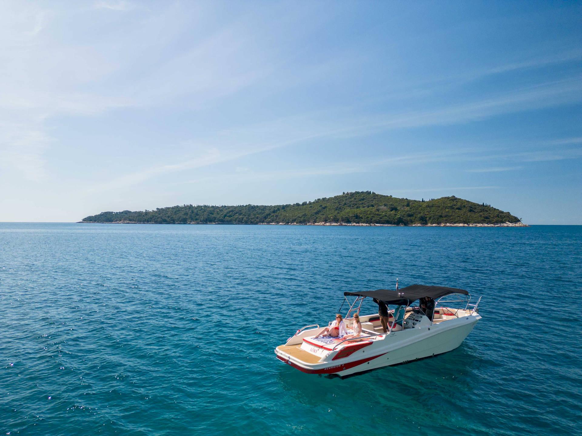 Lokrum Island, Betina Cave & St. Jacob's Beach Speedboat Tour