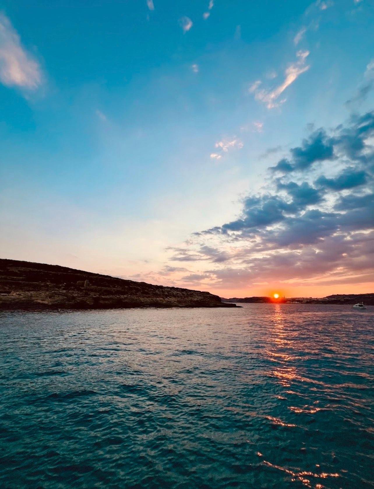 Comino & Gozo Small-Group Boat Cruise with Blue Lagoon Swim