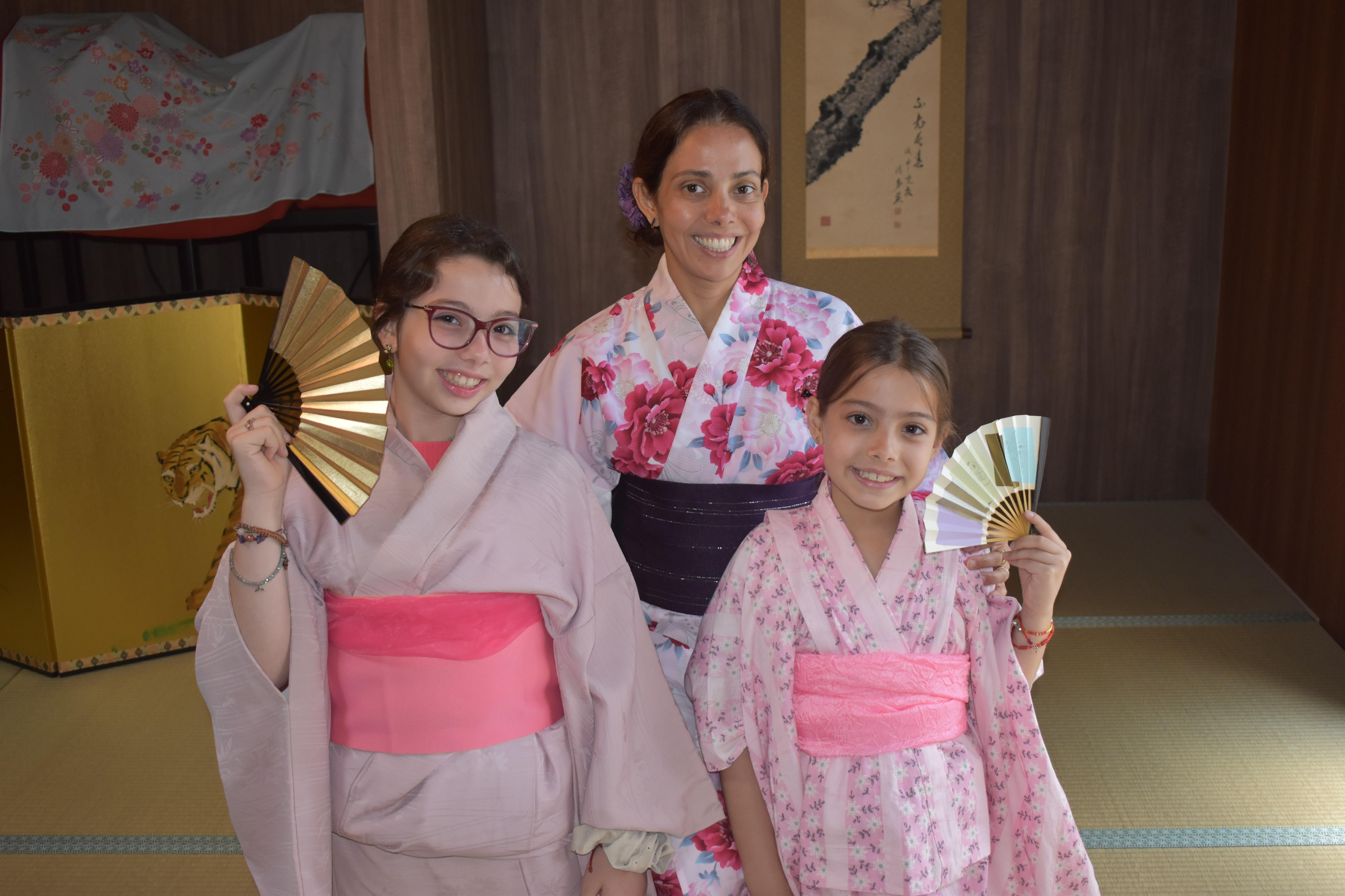 Privat upplevelse i Machiya i Kyoto: Tebjudning, kalligrafi & kimono
