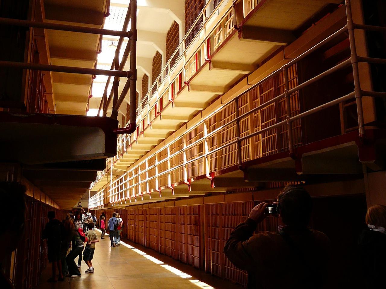 Private San Francisco Jeep Adventure & Alcatraz Island Combo