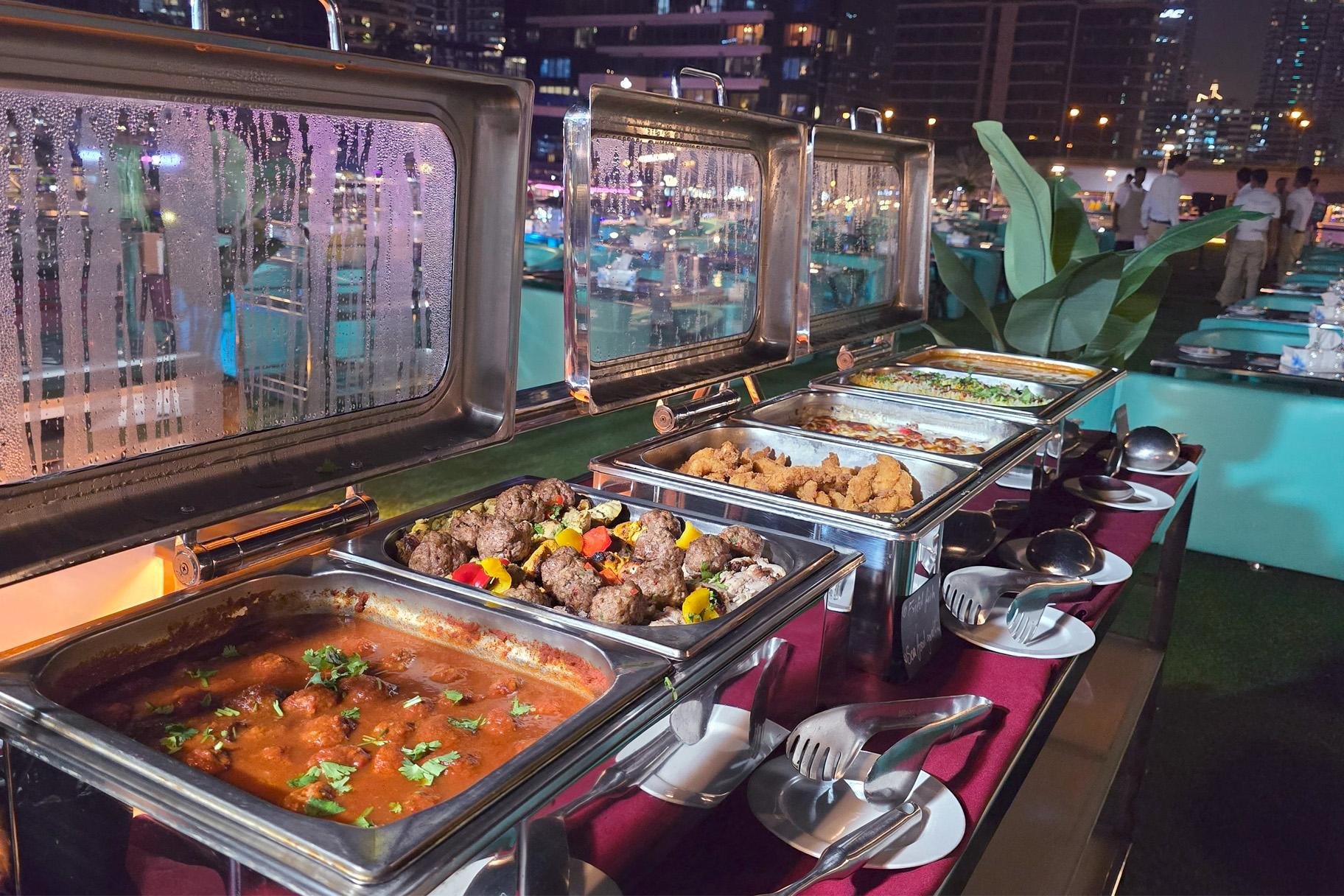Dubai Mega Yacht Dinner Cruise with Buffet