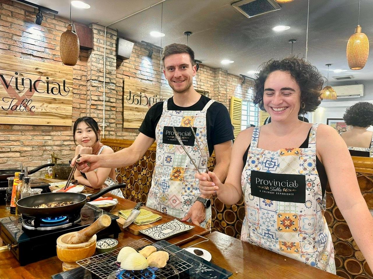 Saigon Cooking Class & Ben Thanh Market Tour with Chef