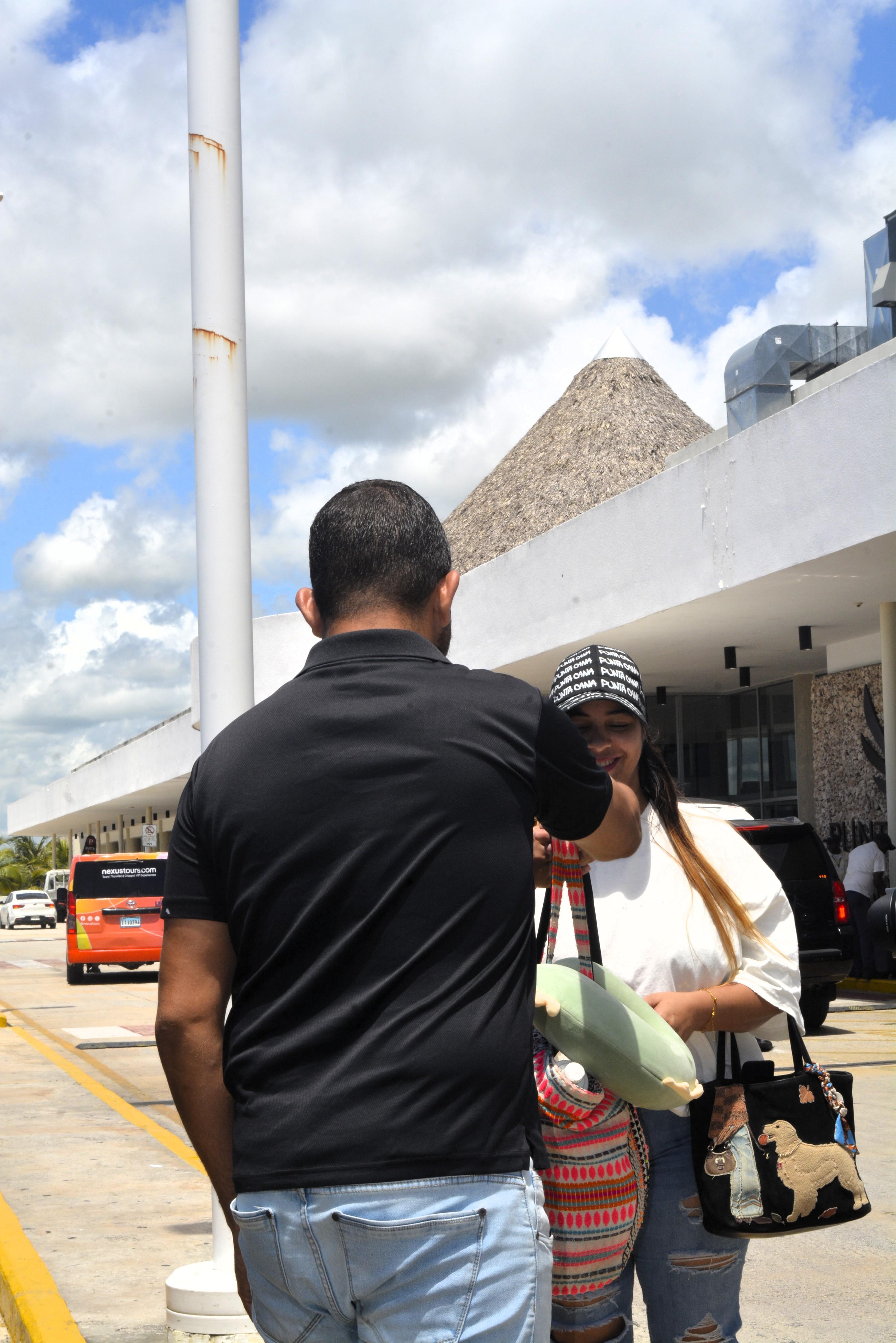 Private Airport Transfer: Las Américas to Punta Cana Hotel