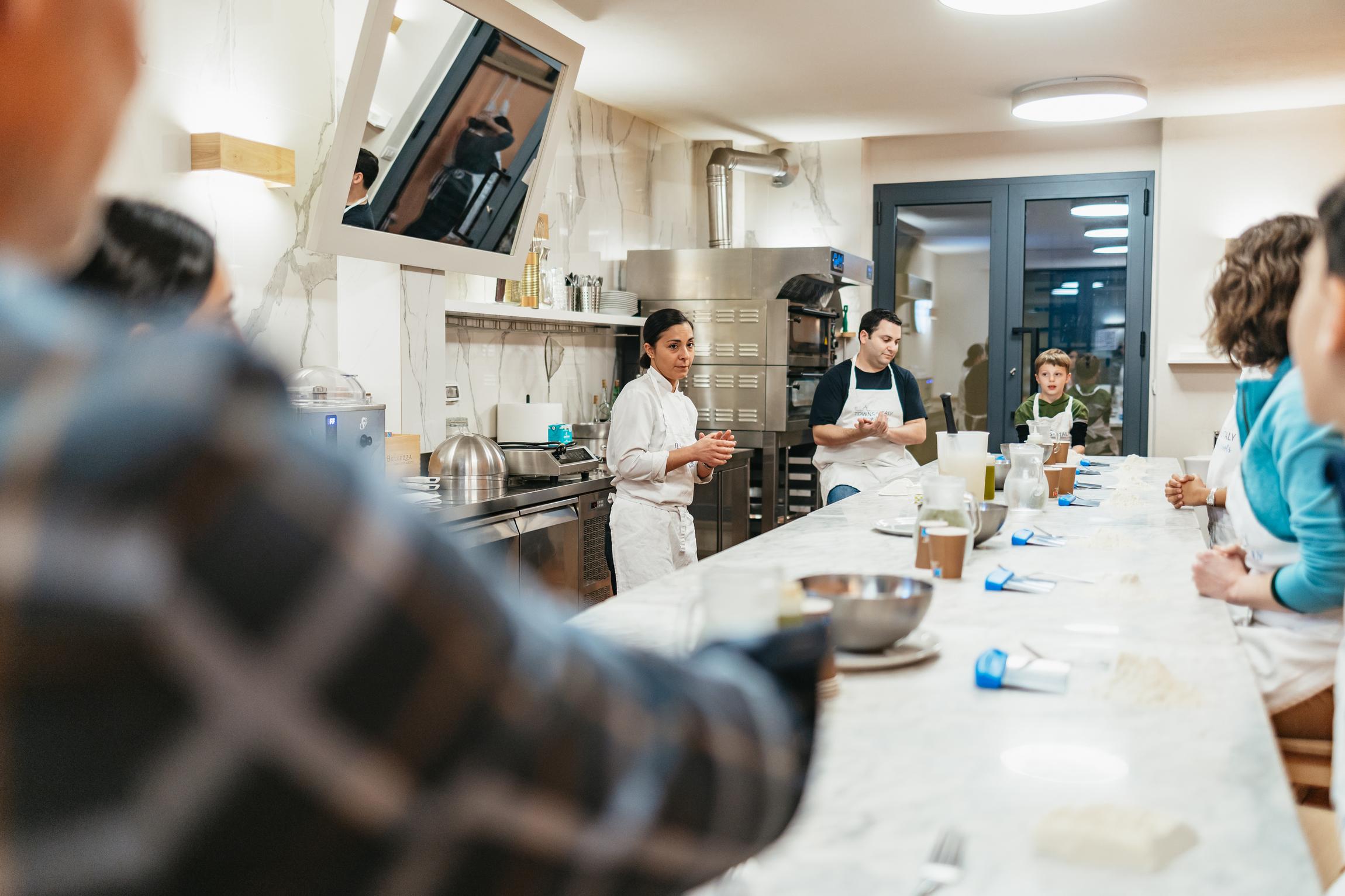 pizza making class in Florence — photo 11