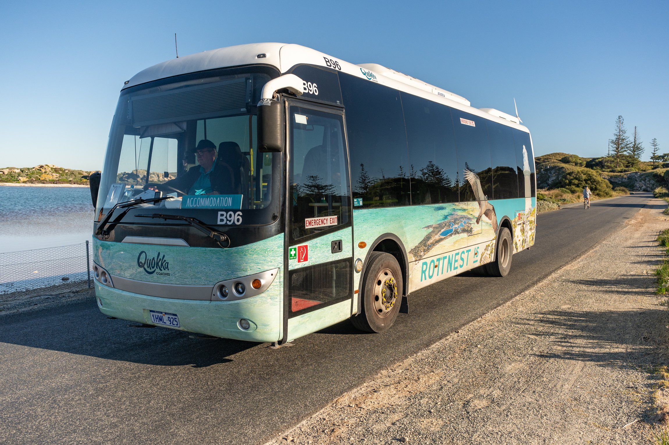 Rottnest Island bike and ferry tour — image 10