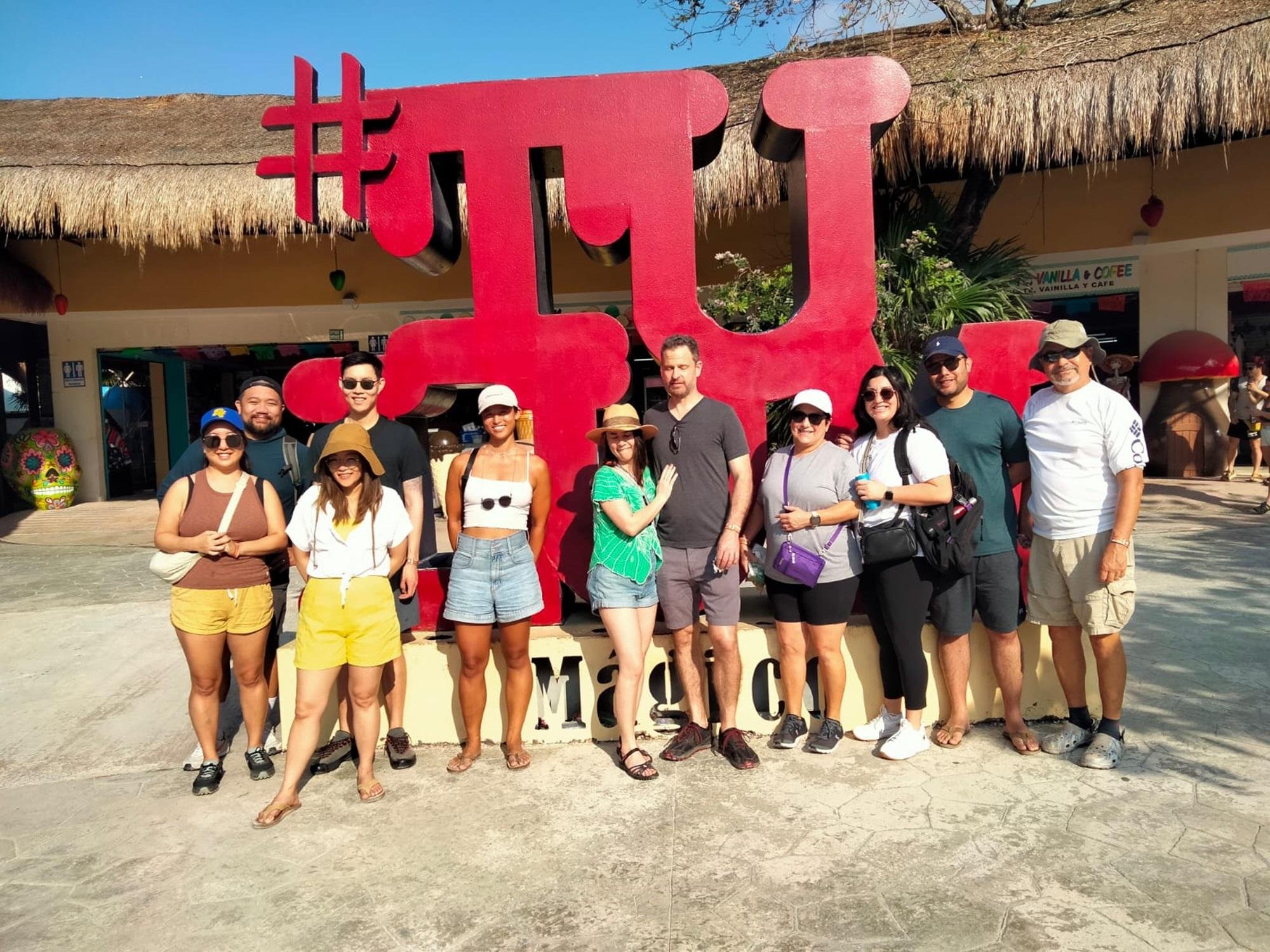 Tulum Archaeological Zone: Expert-Led Walking Tour