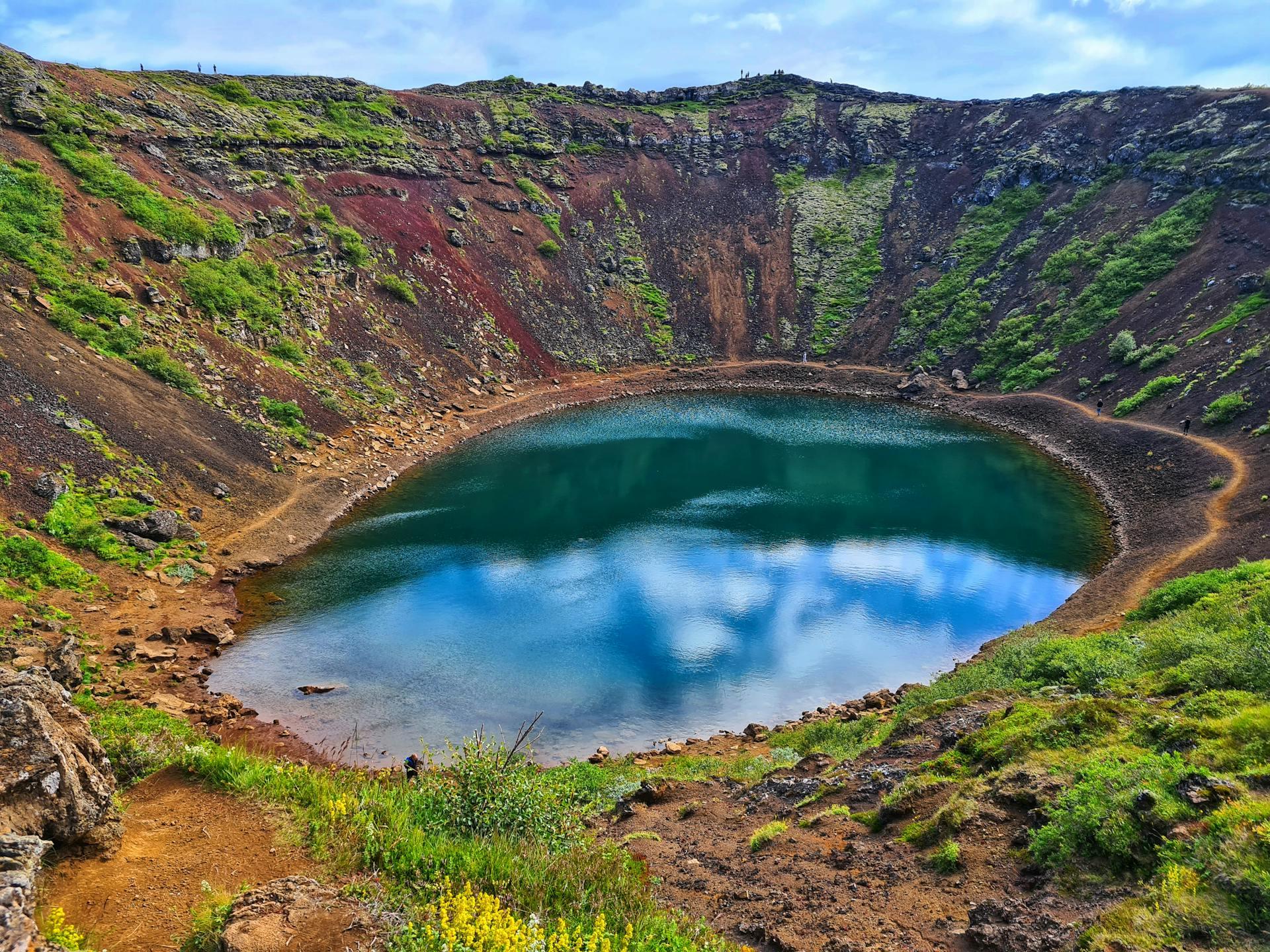 Private Golden Circle & Silfra Snorkeling Tour