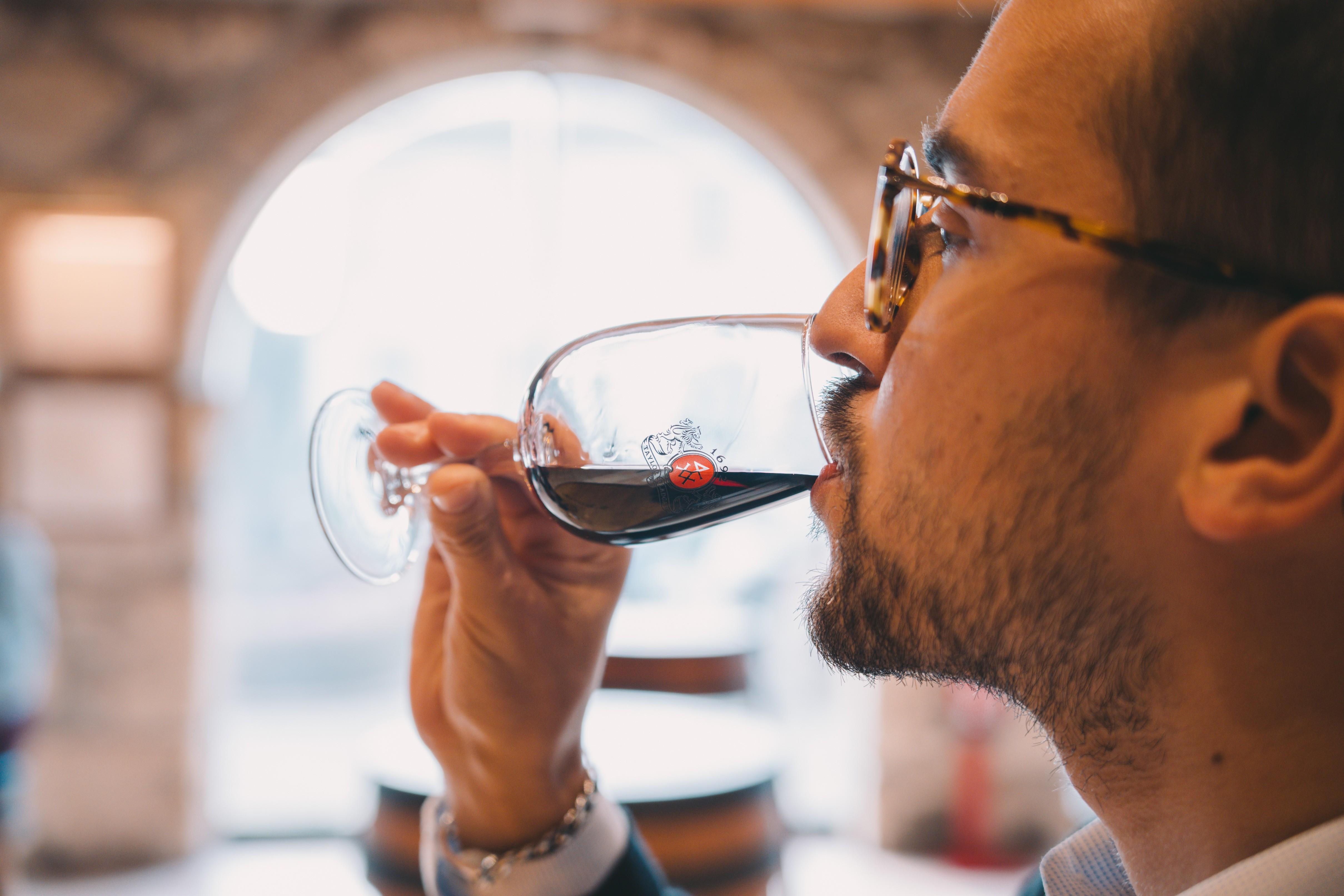 port wine tasting in Vila Nova de Gaia — photo 2