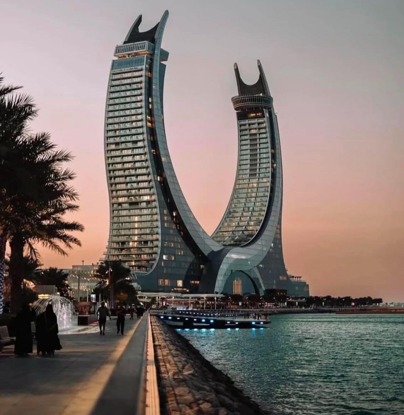 Doha Private City Highlights Tour with 4x4 Transfers