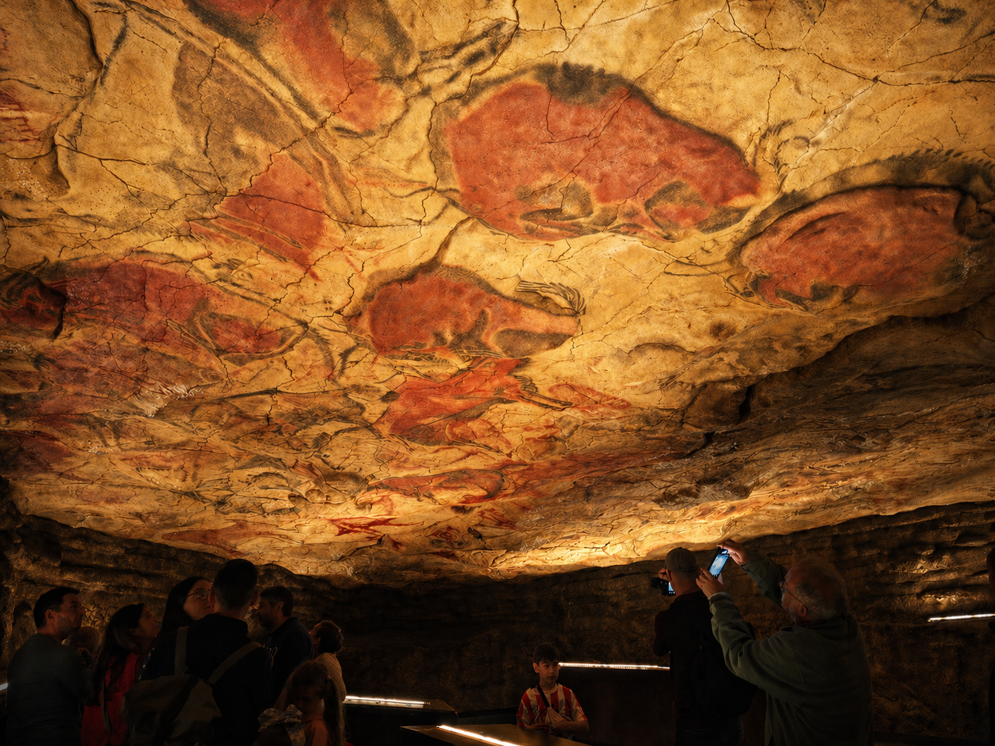 Neocave Replica Tour & Altamira Museum Entry
