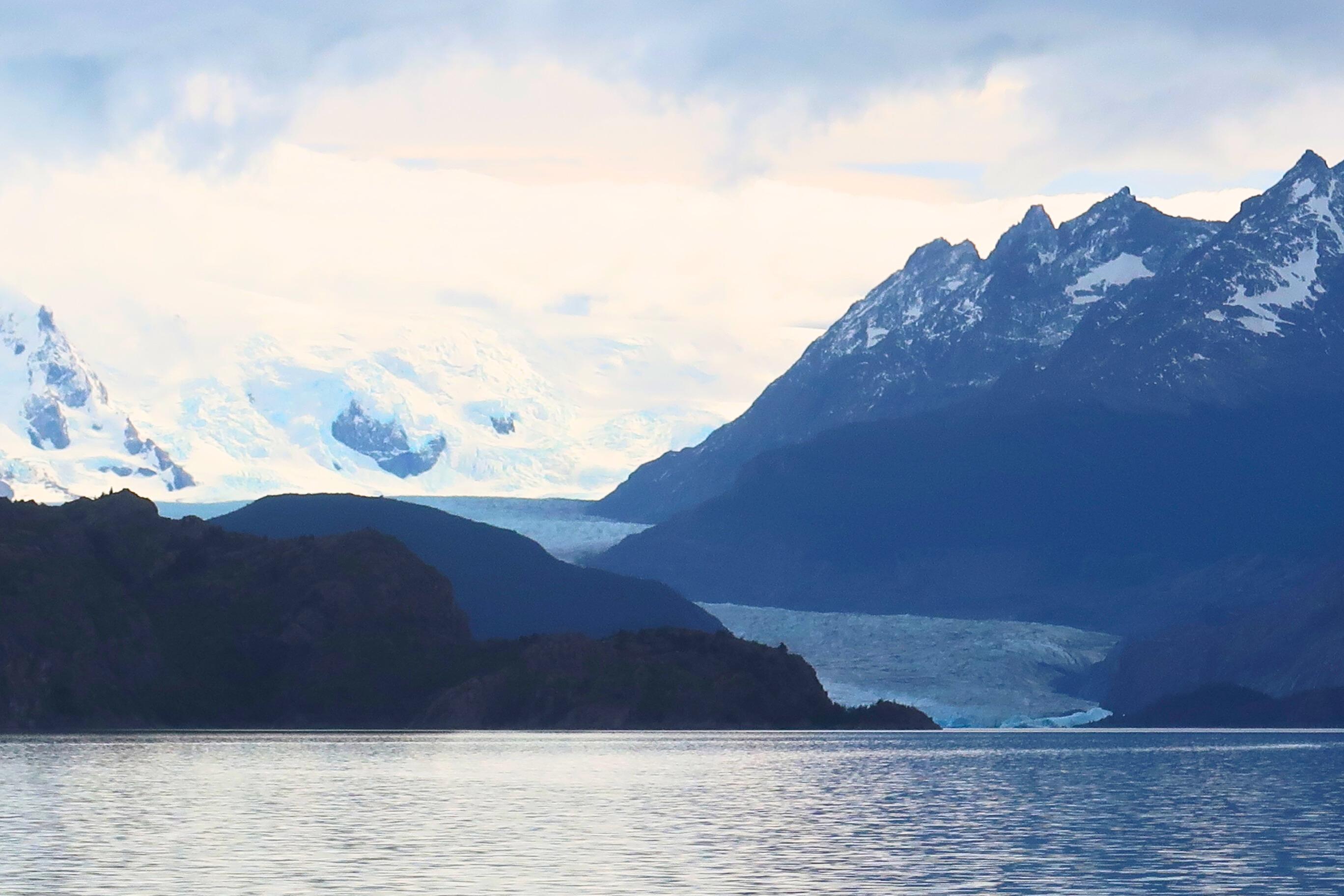 Torres del Paine & Milodon Cave Full-Day Expedition