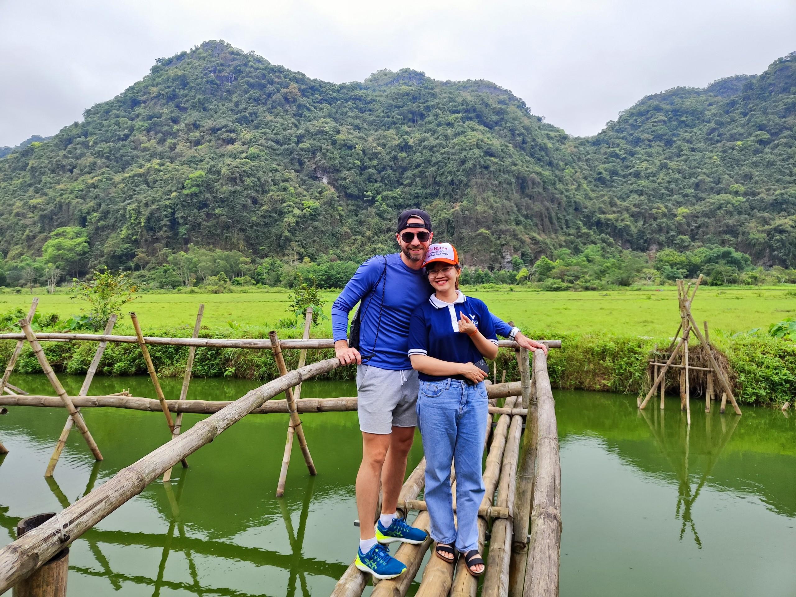 Lan Ha Bay 2-Day Cruise: Kayaking, Biking & Private Balcony