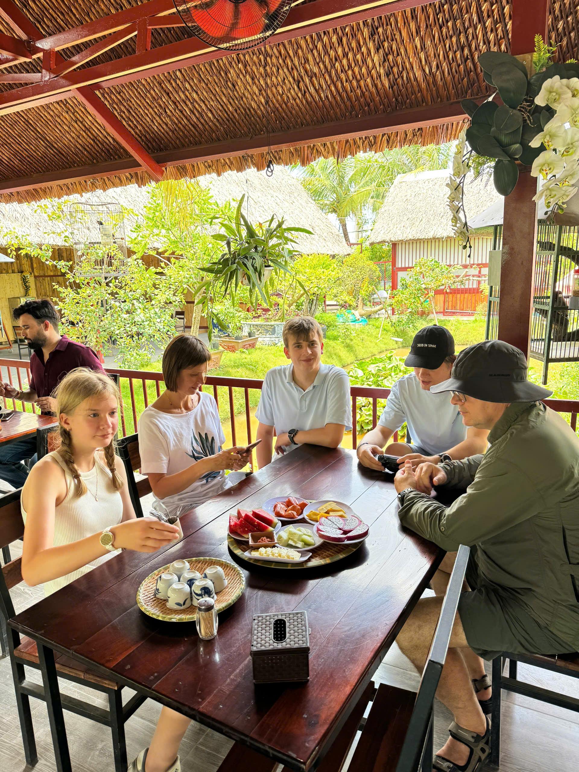 Mekong Delta & Ben Tre Village Full-Day Escape