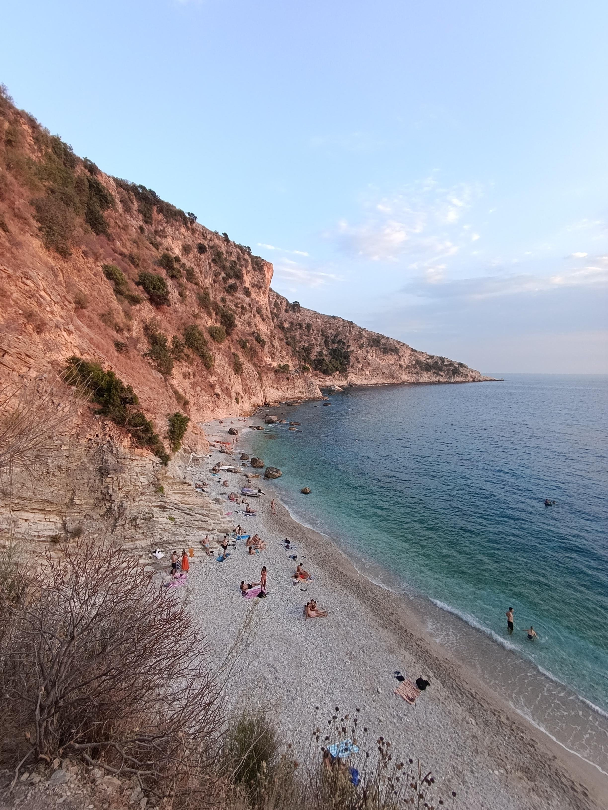 Himarë Private Speedboat Tour: Cliff Jumping & Hidden Beaches