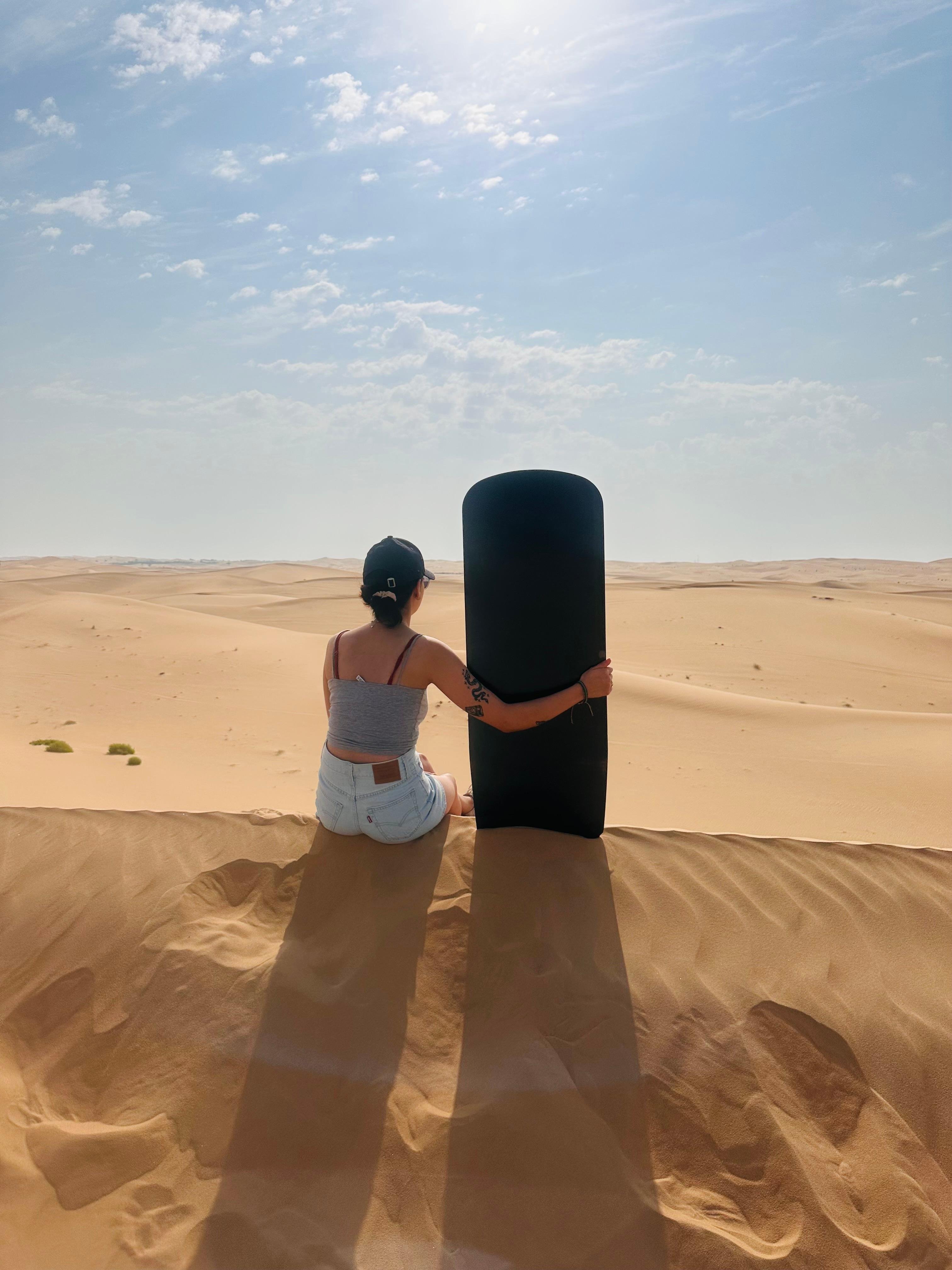 Abu Dhabi Evening Desert Safari with BBQ & Live Entertainment