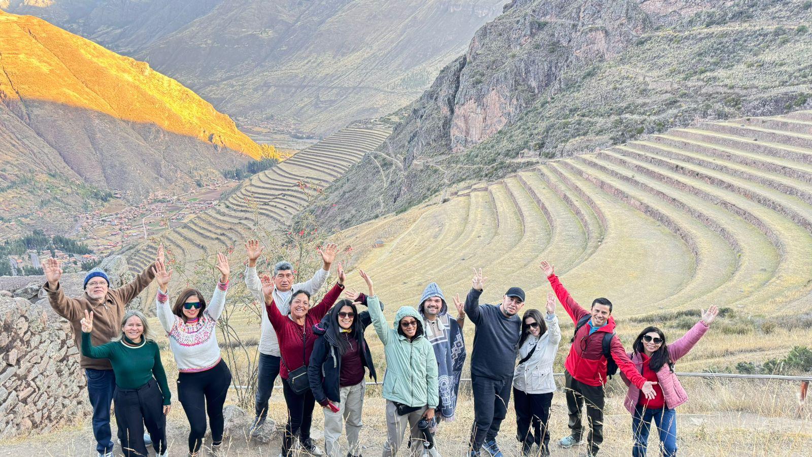Sacred Valley Full-Day Tour: Inca Ruins, Salt Mines & Local Markets