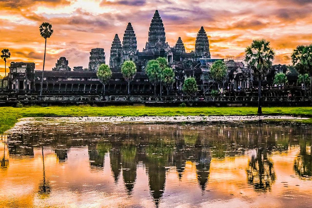 Tour por Angkor Wat con amanecer y templos para grupos pequeños desde Siem Reap
