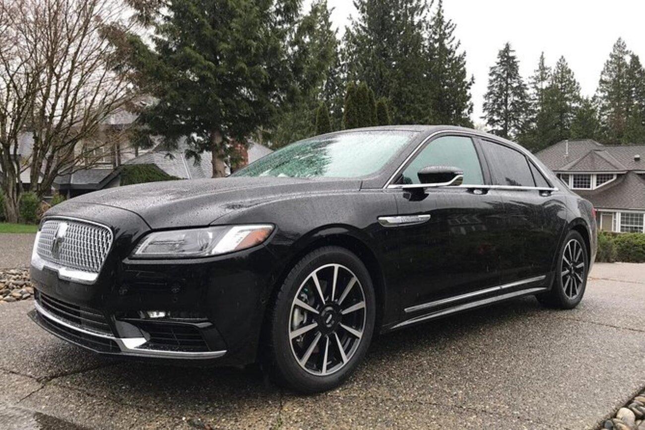 Private Airport Transfer: Vancouver to Whistler