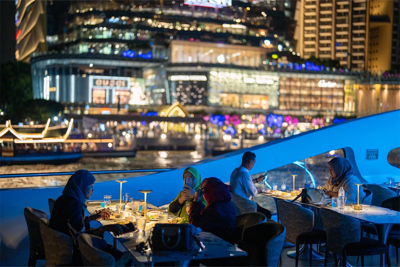 Super Galaxy Chao Phraya Night Dinner Cruise