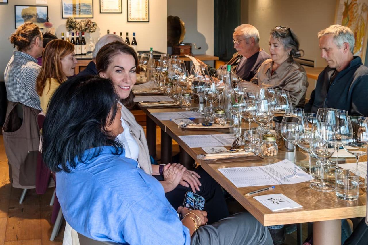Piedmont Wine Tasting Experience in Central Milan