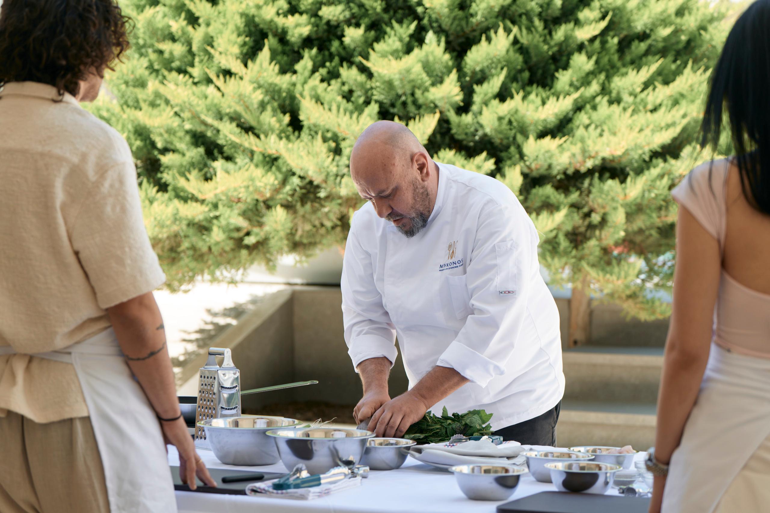 Mykonos: Authentic Greek Cooking Workshop